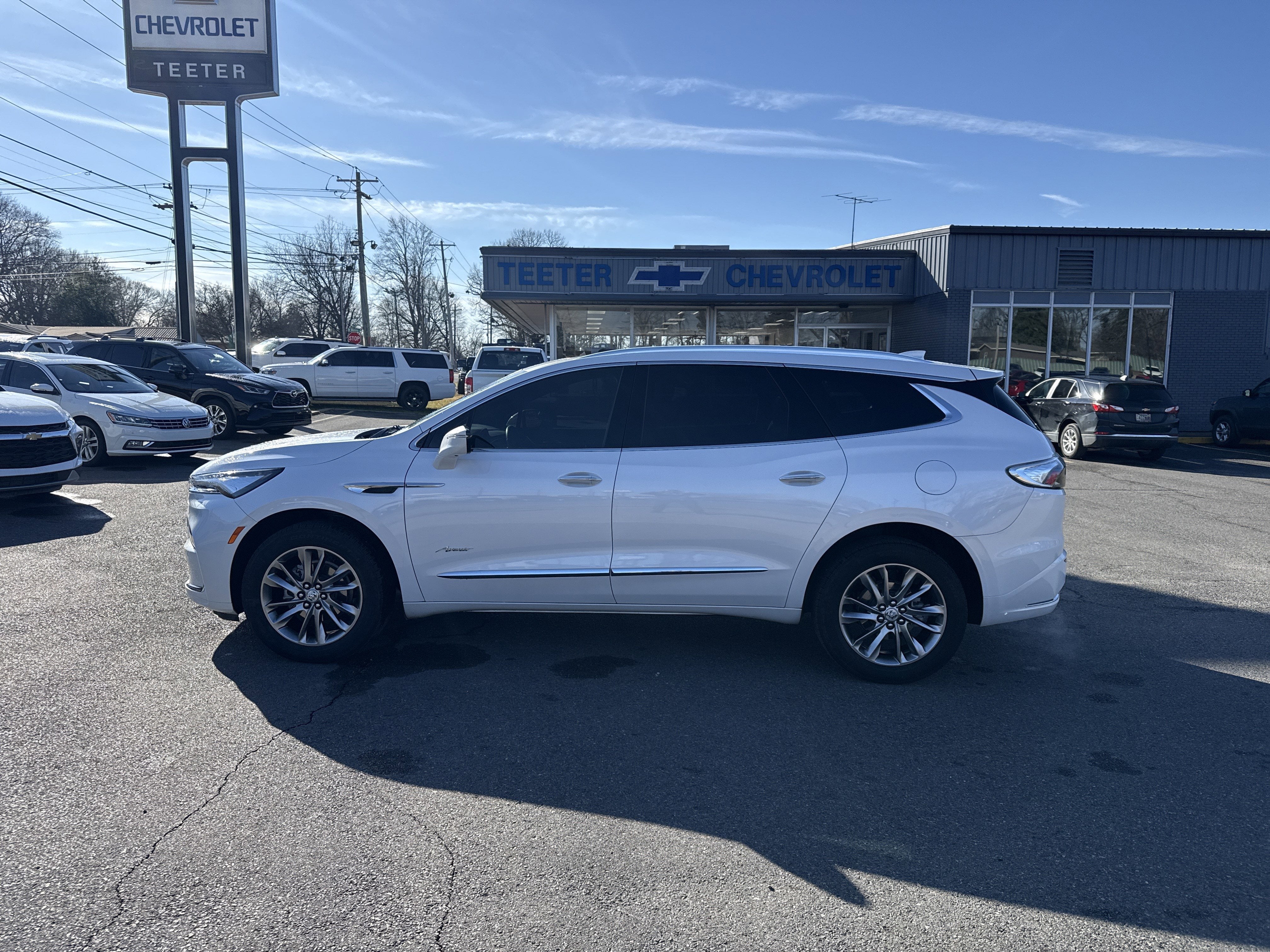 2023 Buick Enclave Base