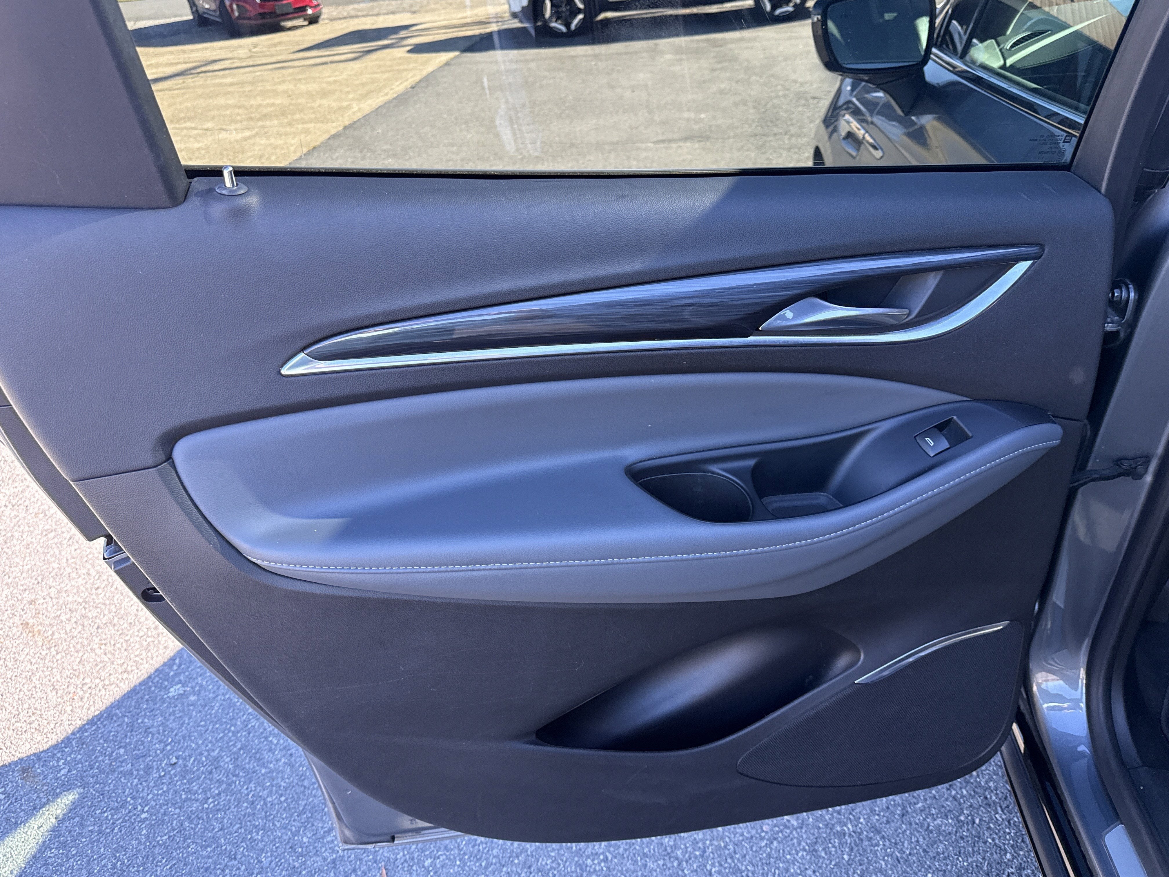 2021 Buick Enclave Essence