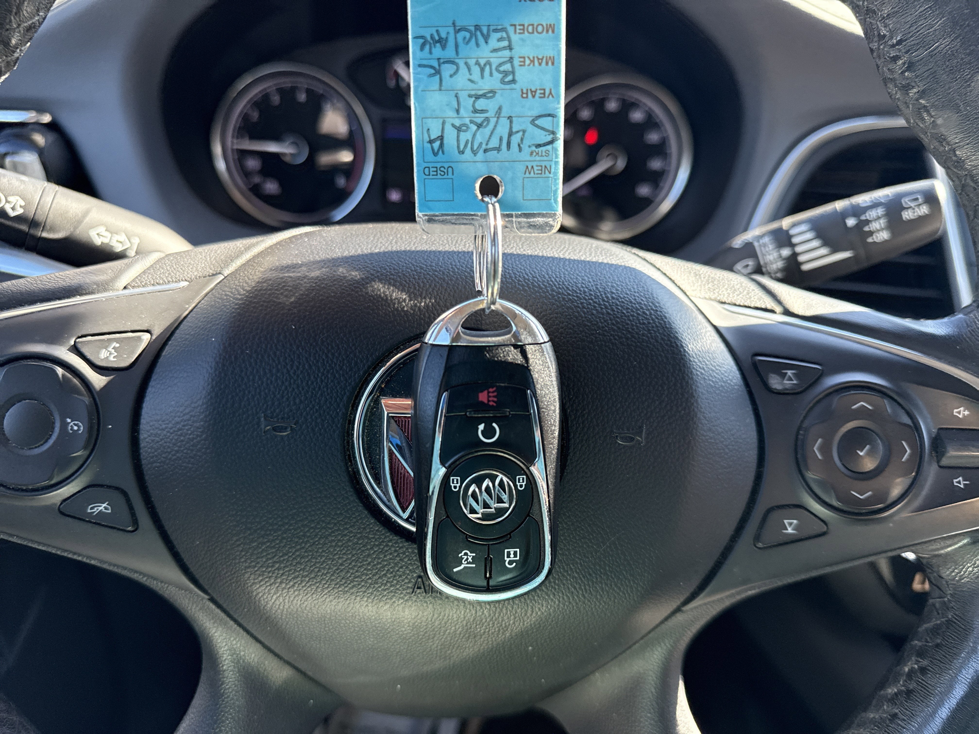 2021 Buick Enclave Essence