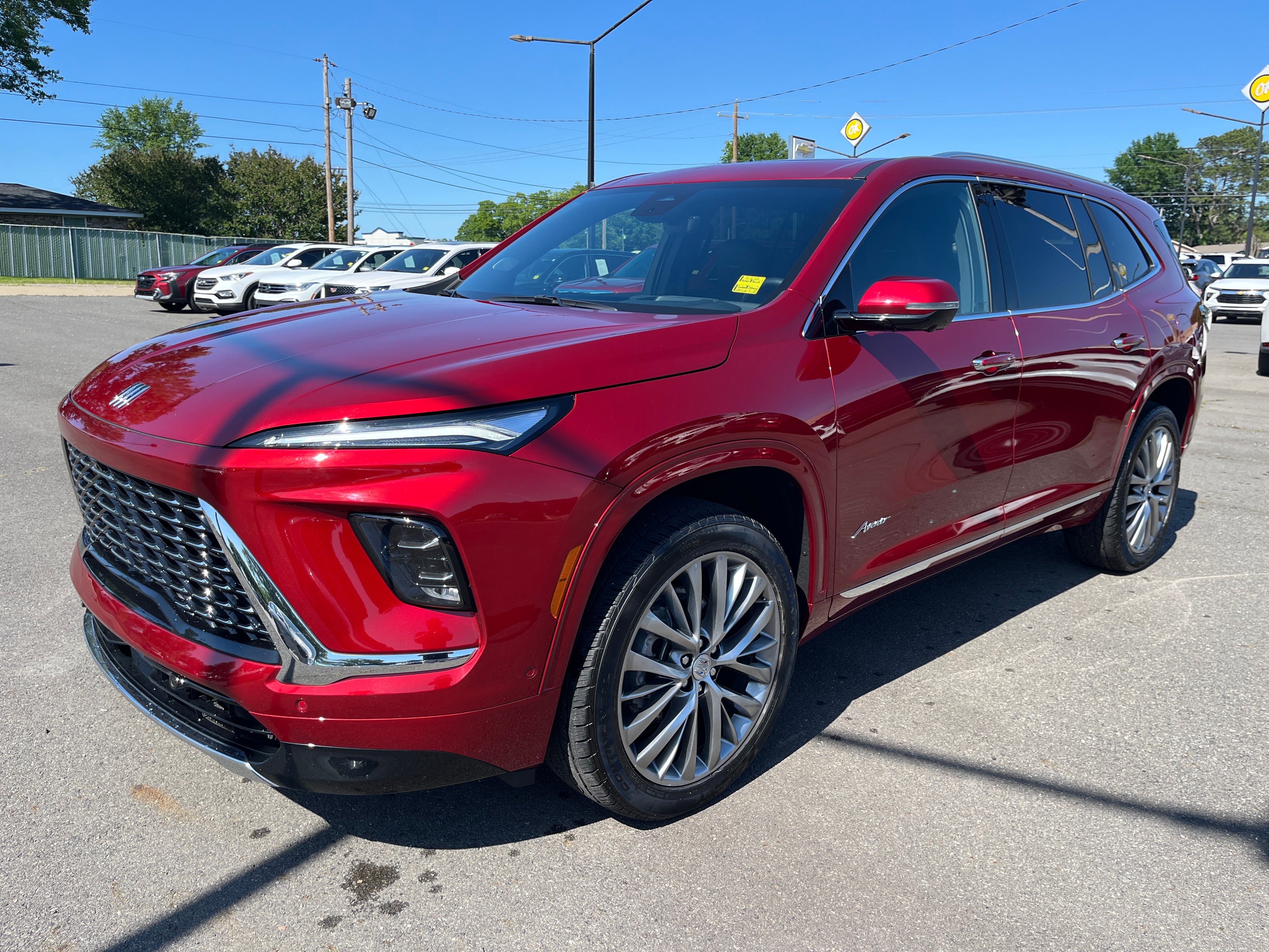 2025 Buick Enclave Avenir AWD's photo
