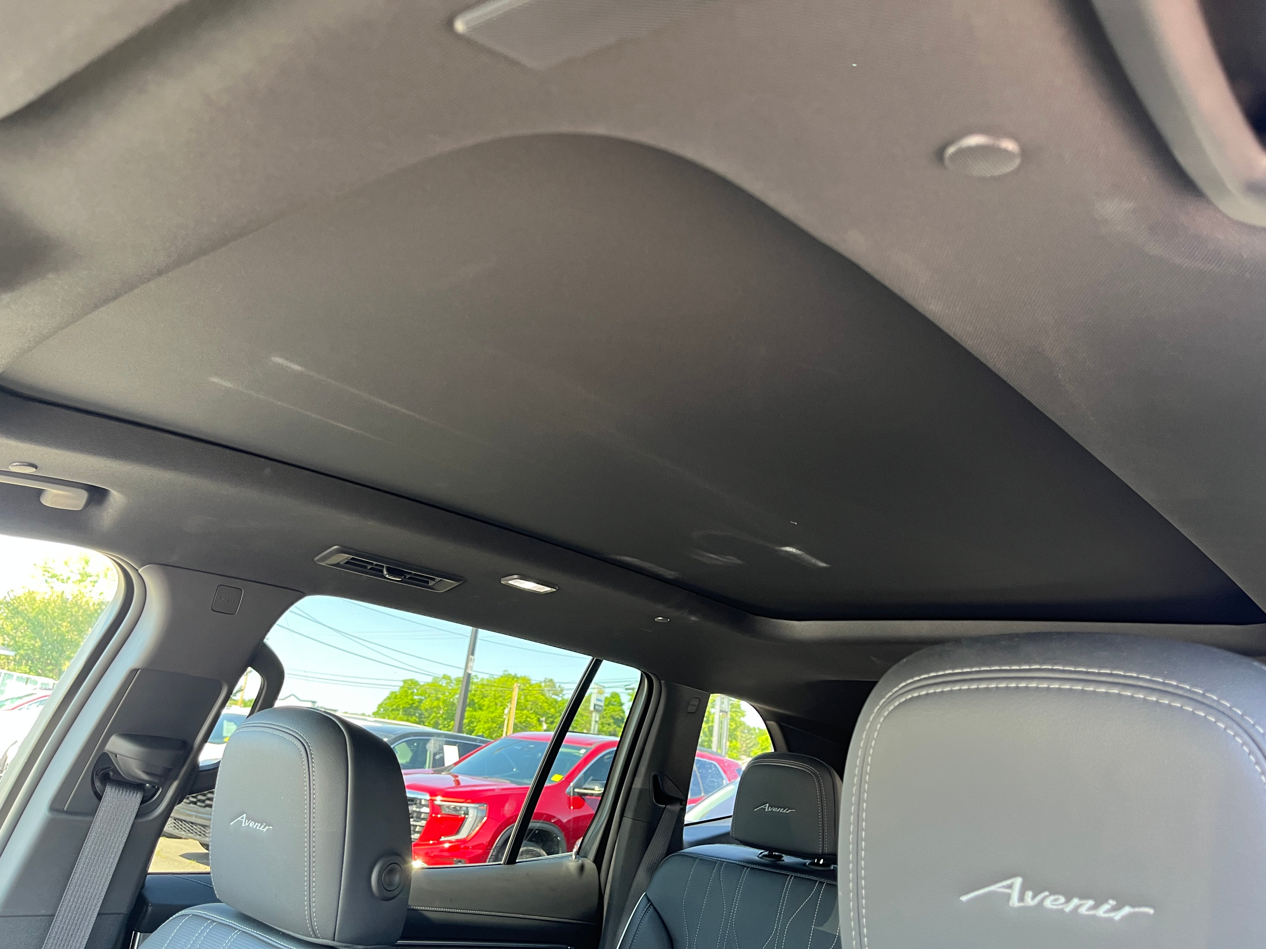 2025 Buick Enclave Avenir