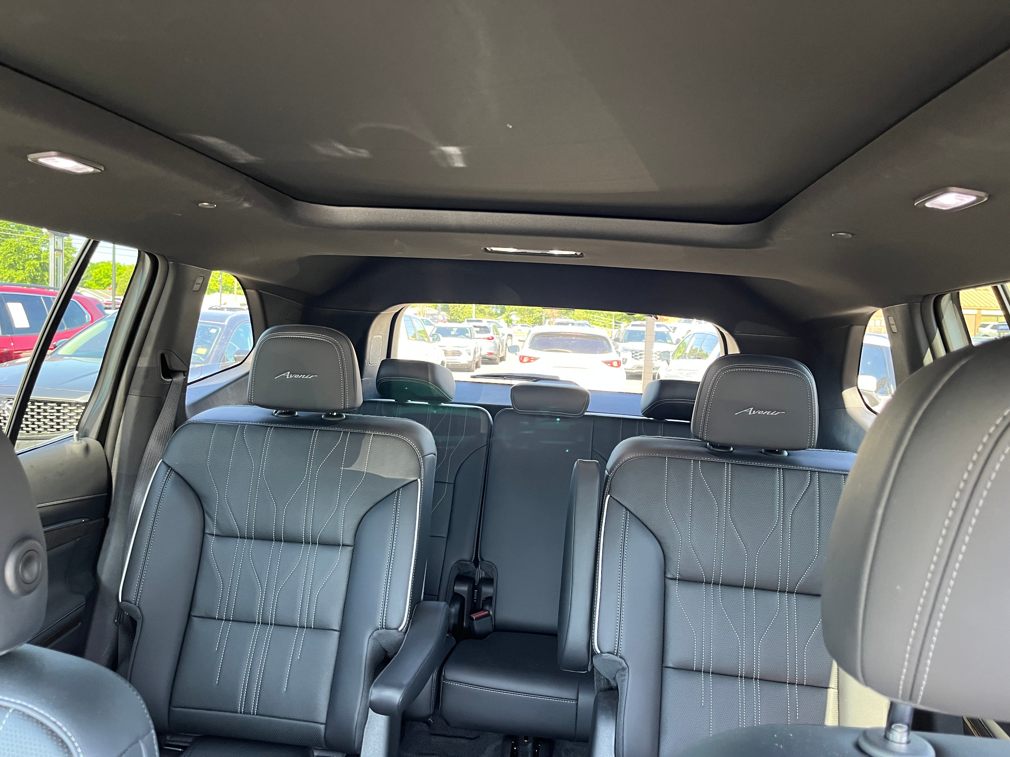 2025 Buick Enclave Avenir