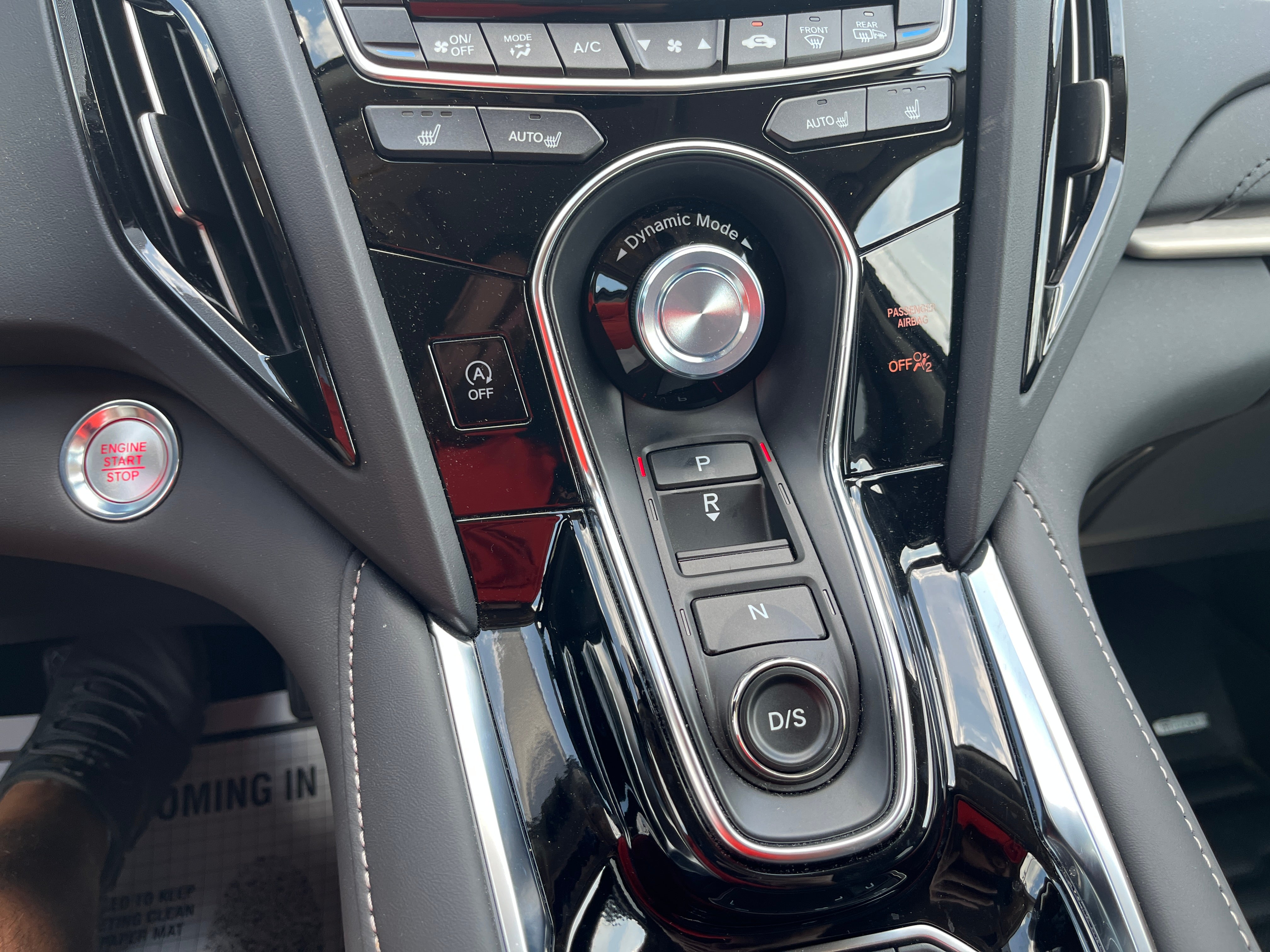 2025 Acura RDX w/Technology Package