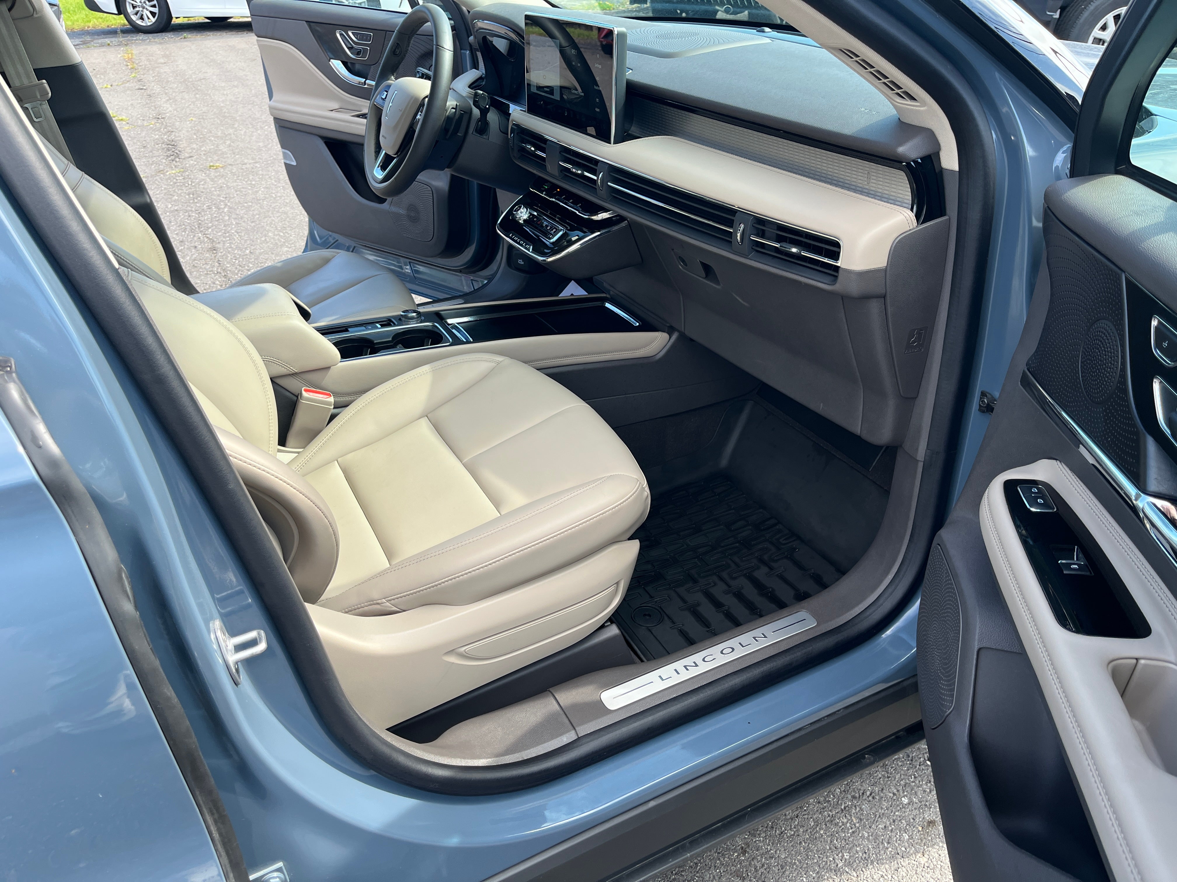 2024 Lincoln Corsair Premiere