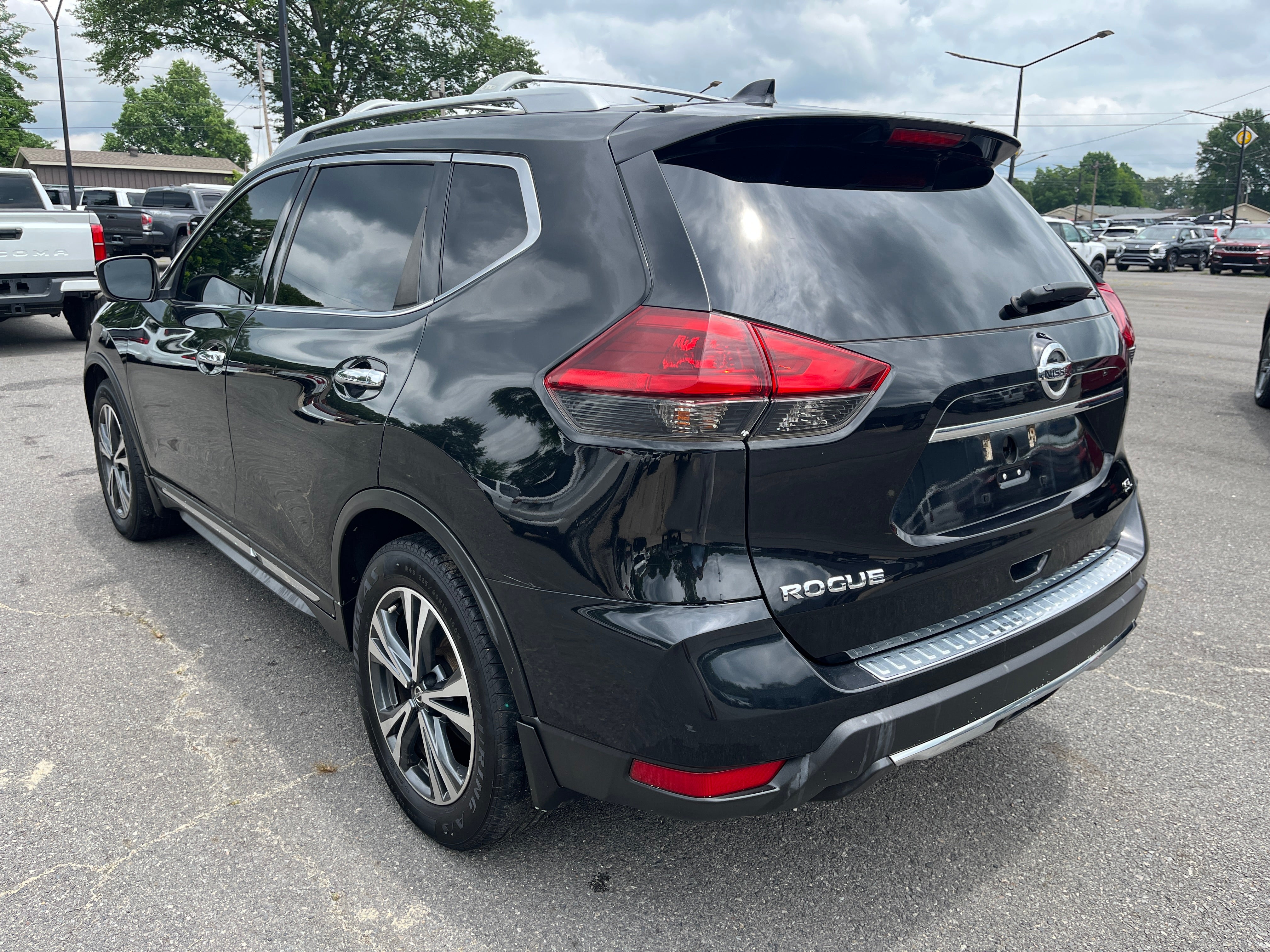 2018 Nissan Rogue SL