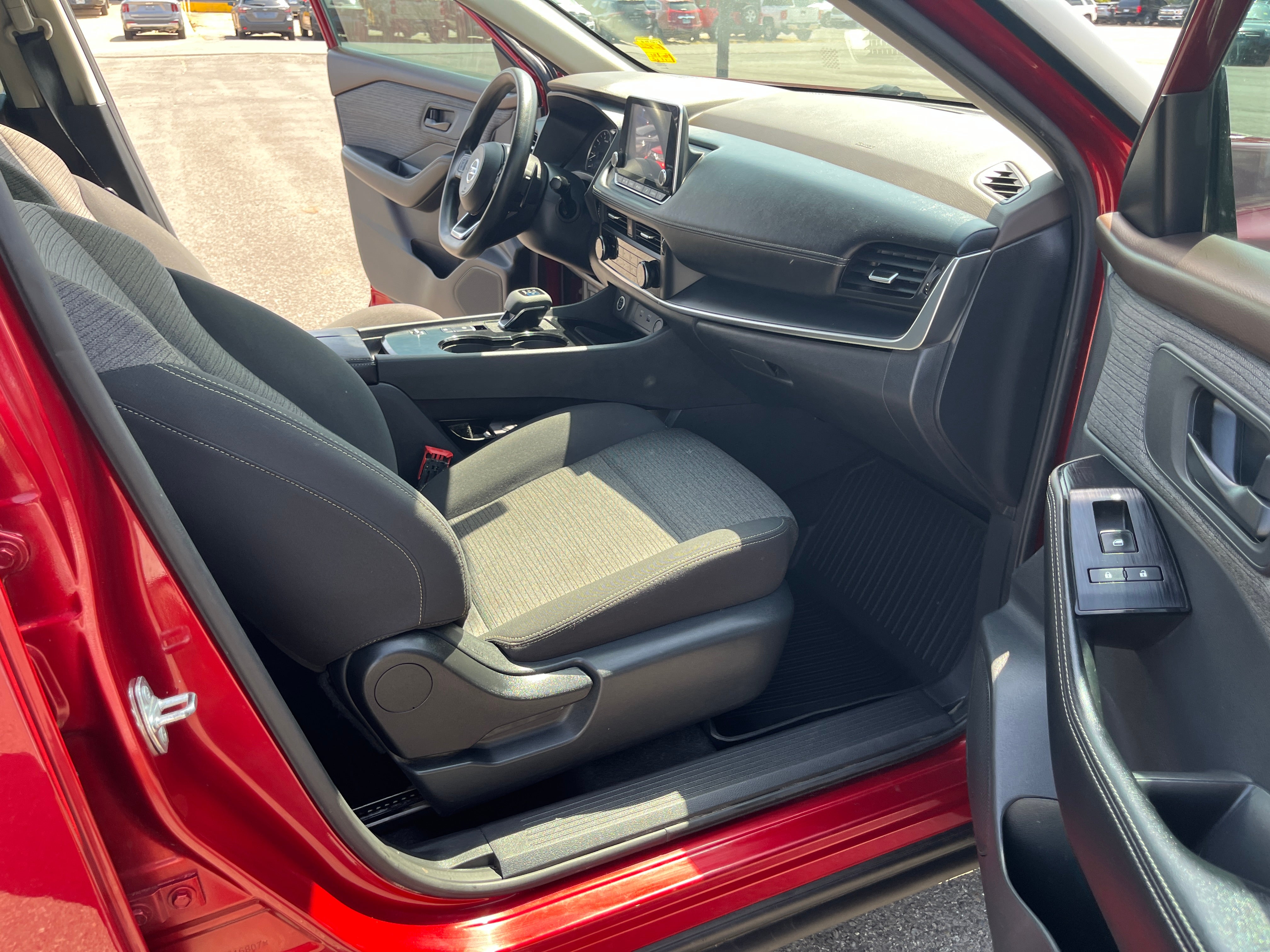 2021 Nissan Rogue S