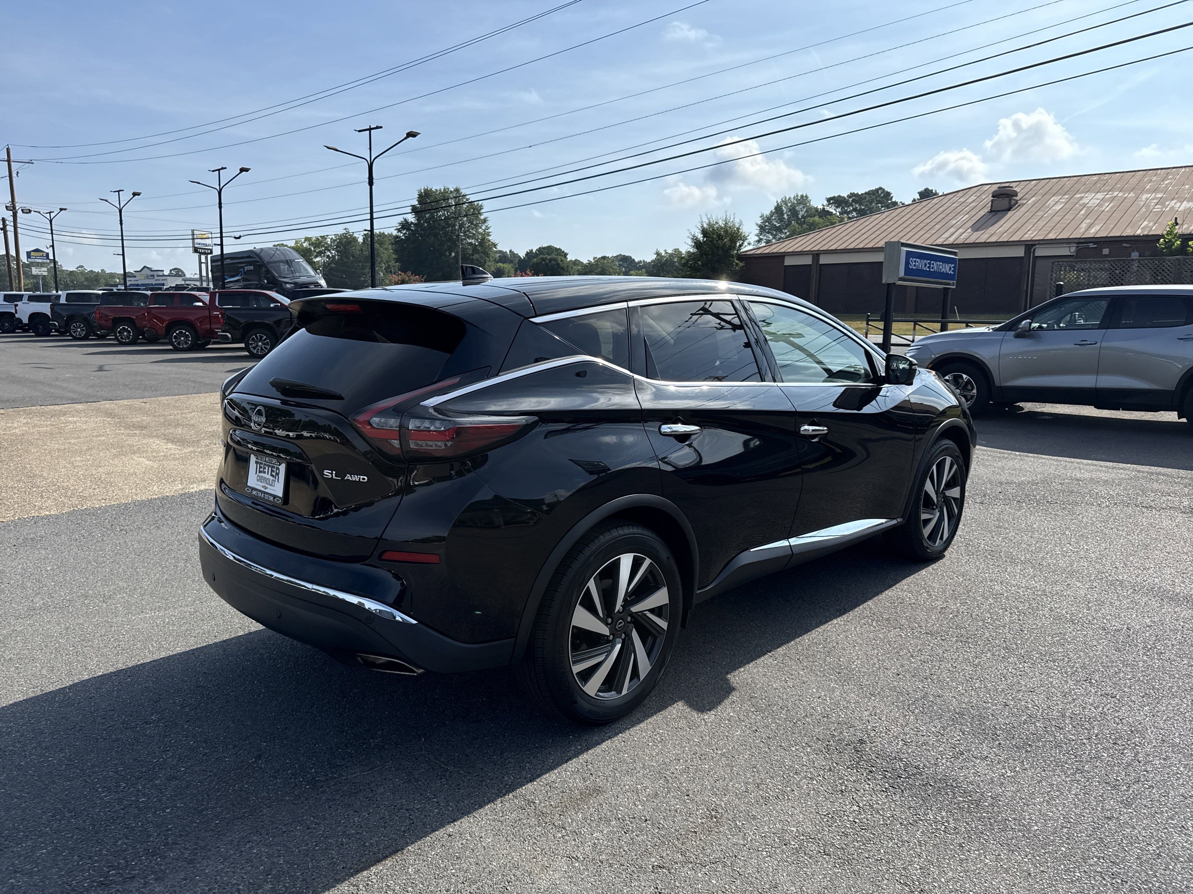 2023 Nissan Murano SL