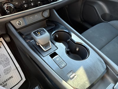 2023 Nissan Rogue Base