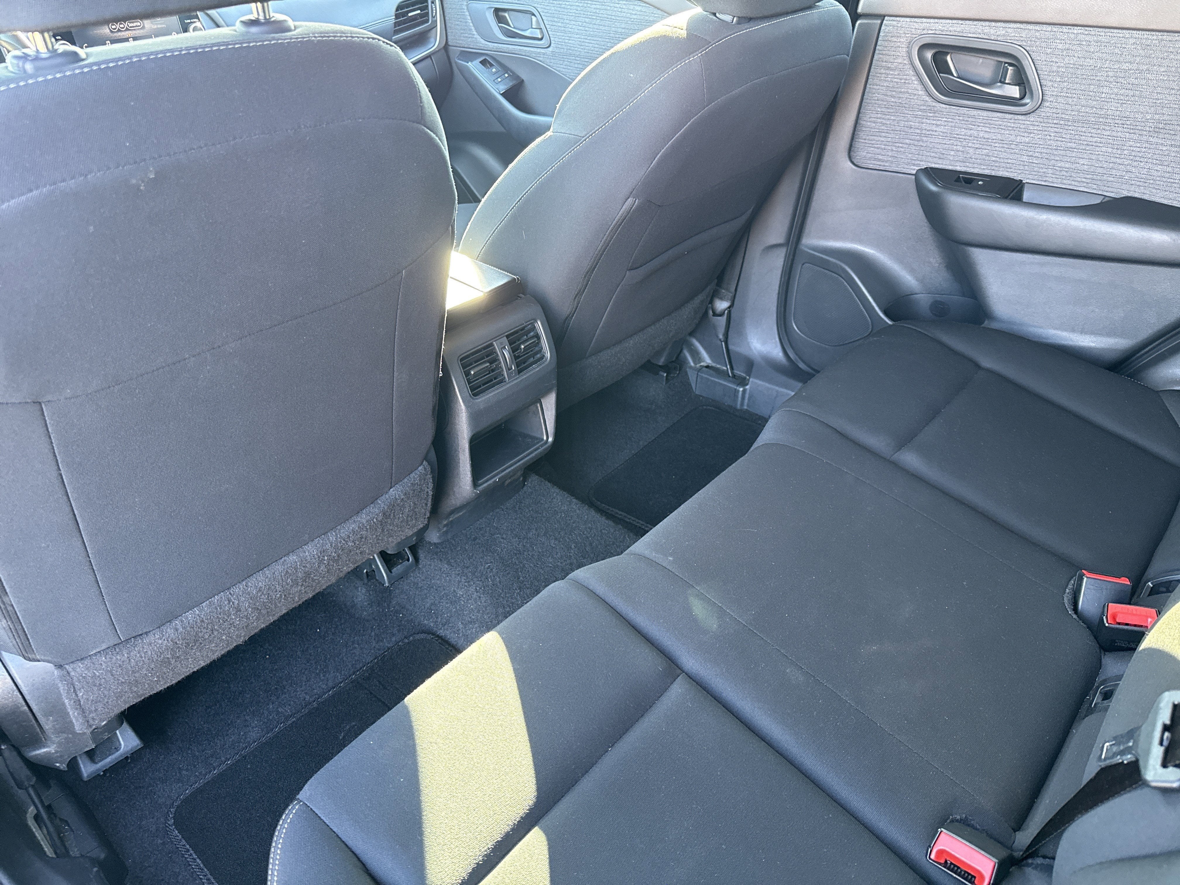 2023 Nissan Rogue Base