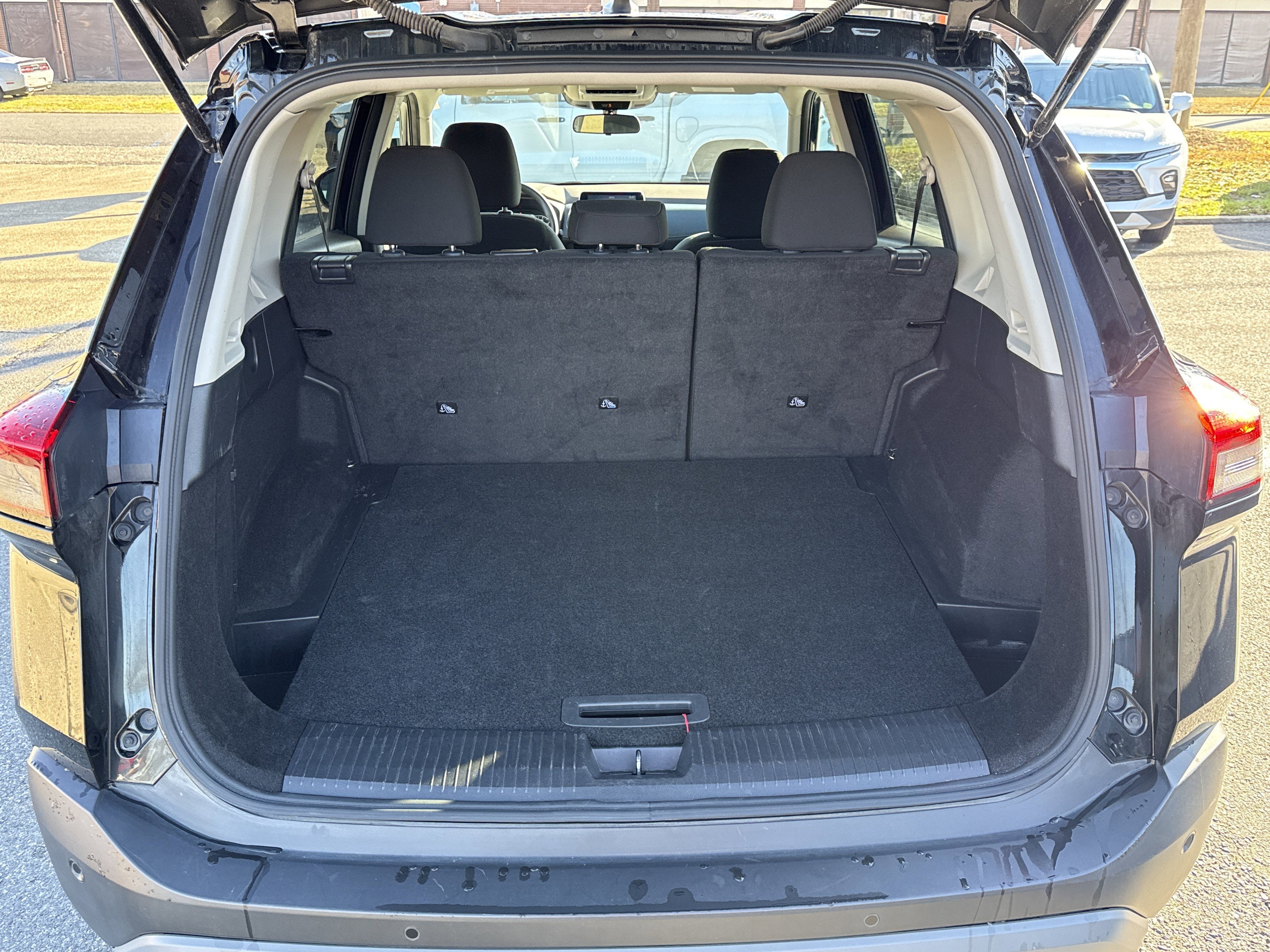 2023 Nissan Rogue Base