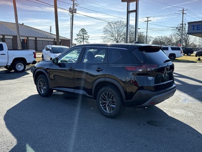 2023 Nissan Rogue Base