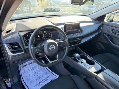 2023 Nissan Rogue Base