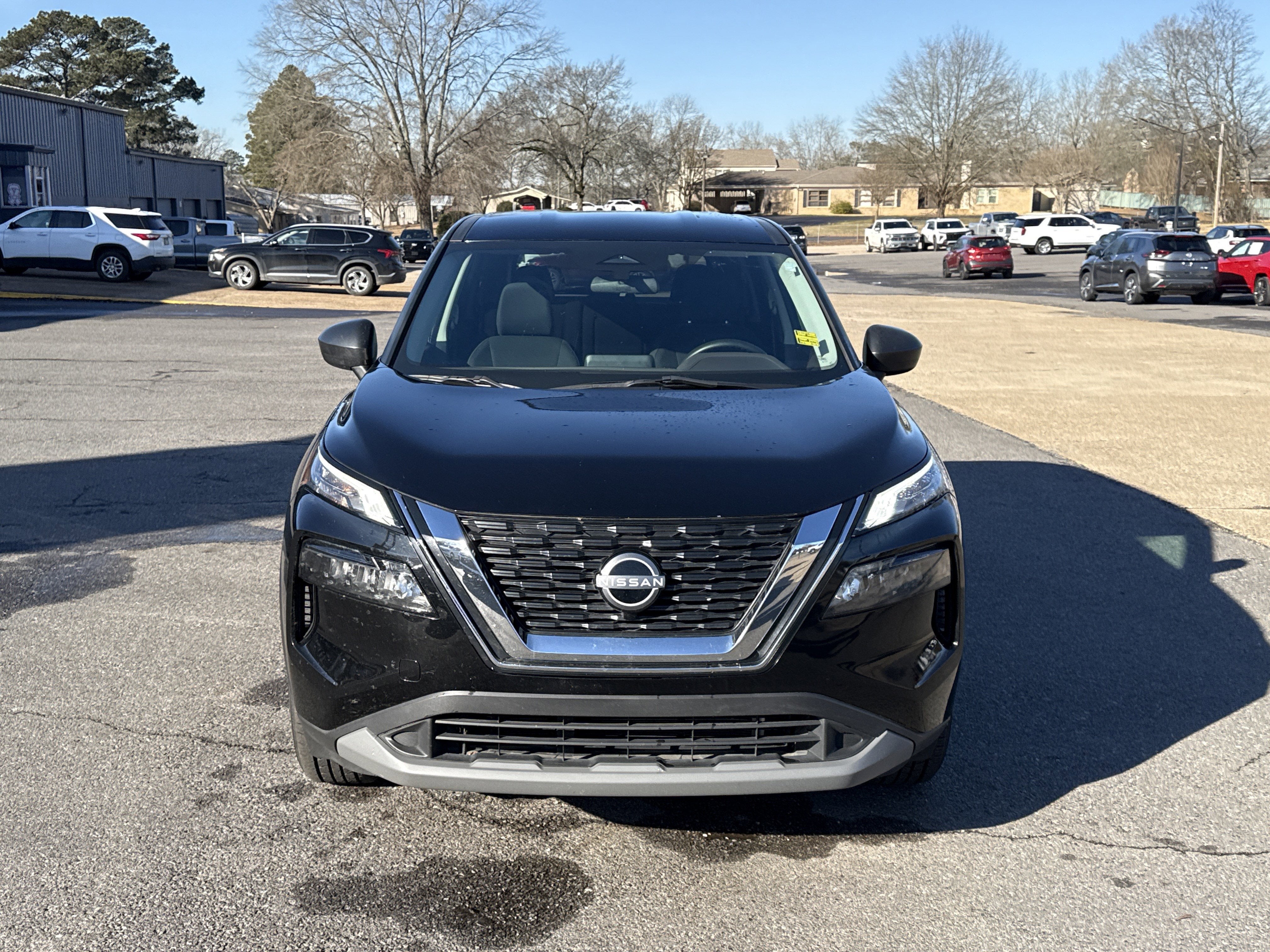 2023 Nissan Rogue Base