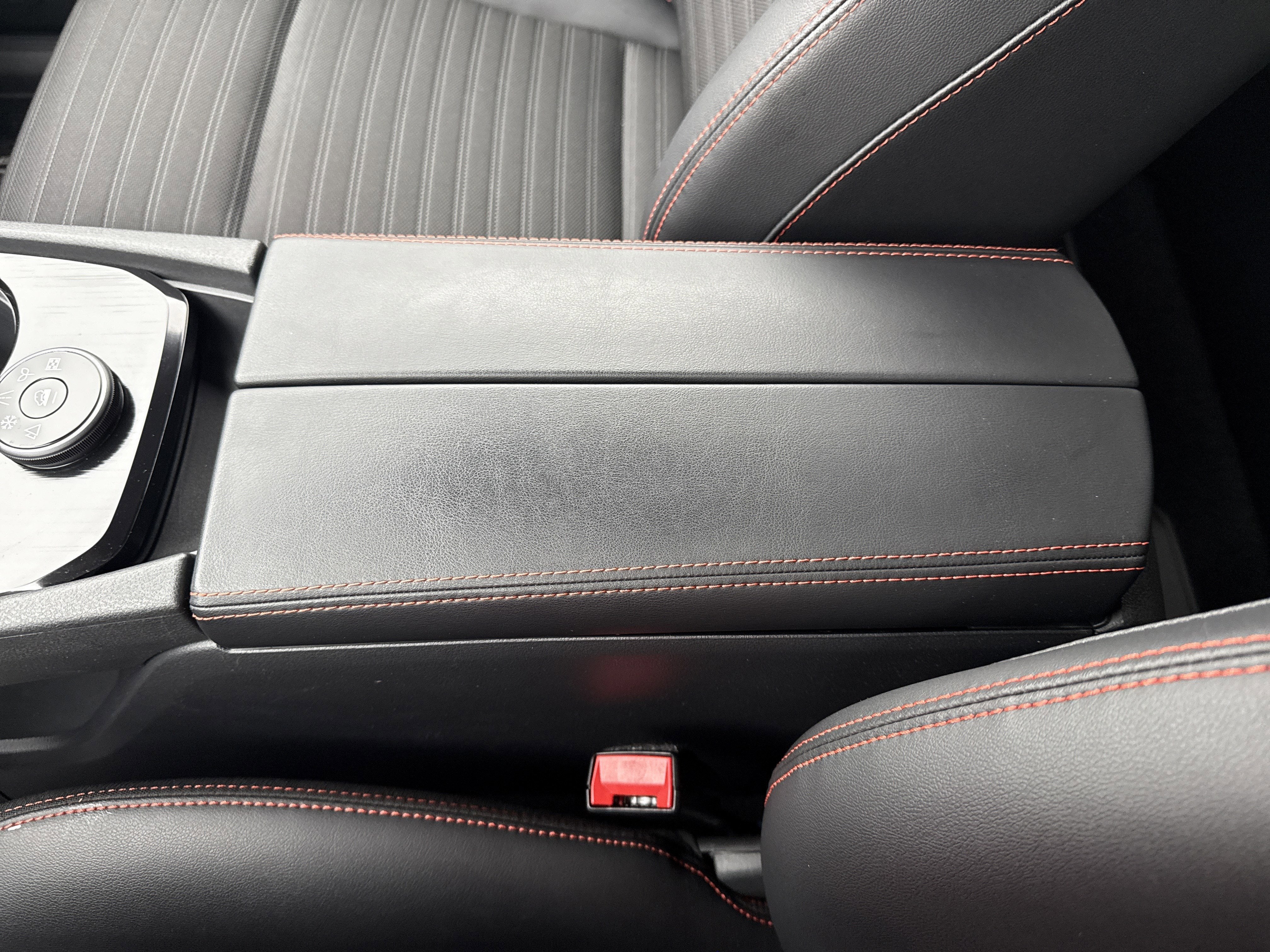 2025 Nissan Rogue Base