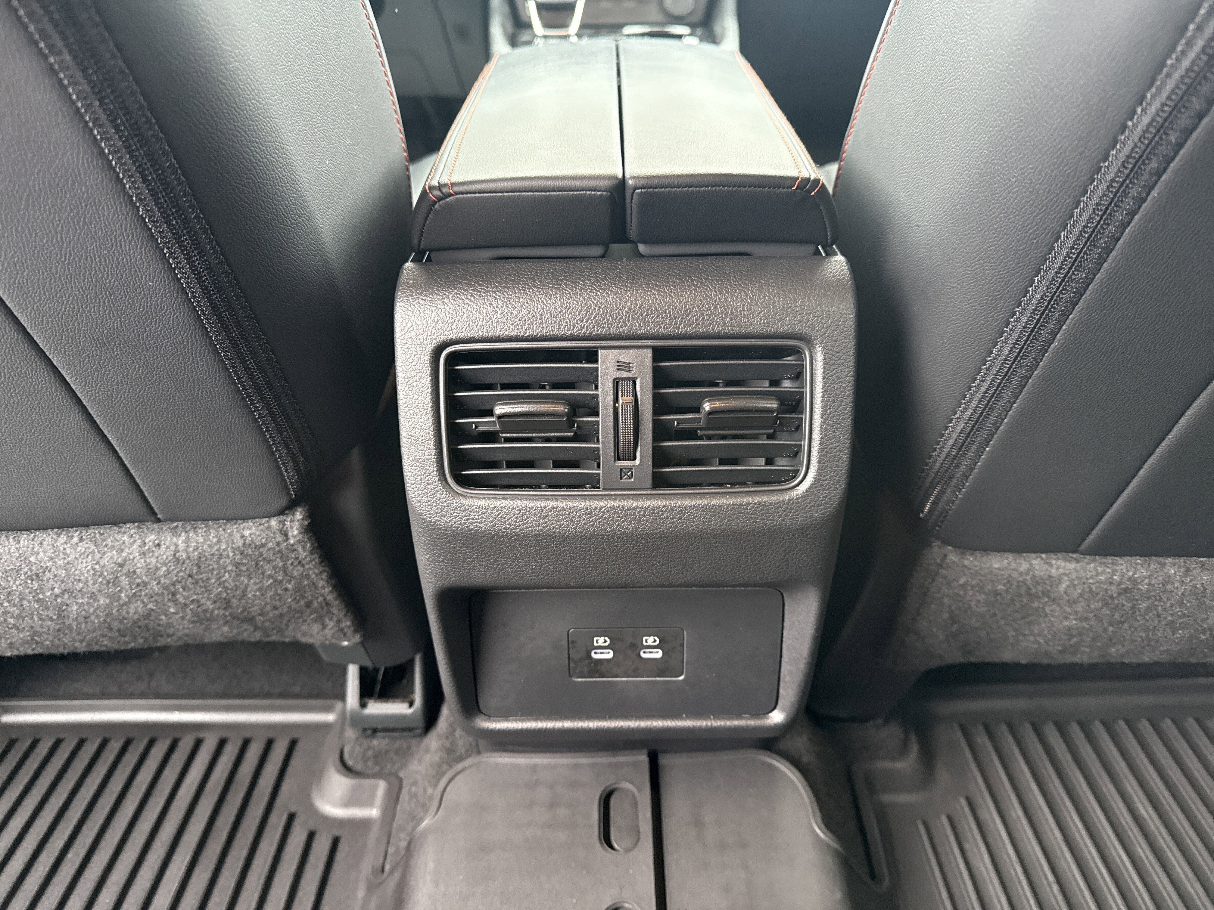 2025 Nissan Rogue Base