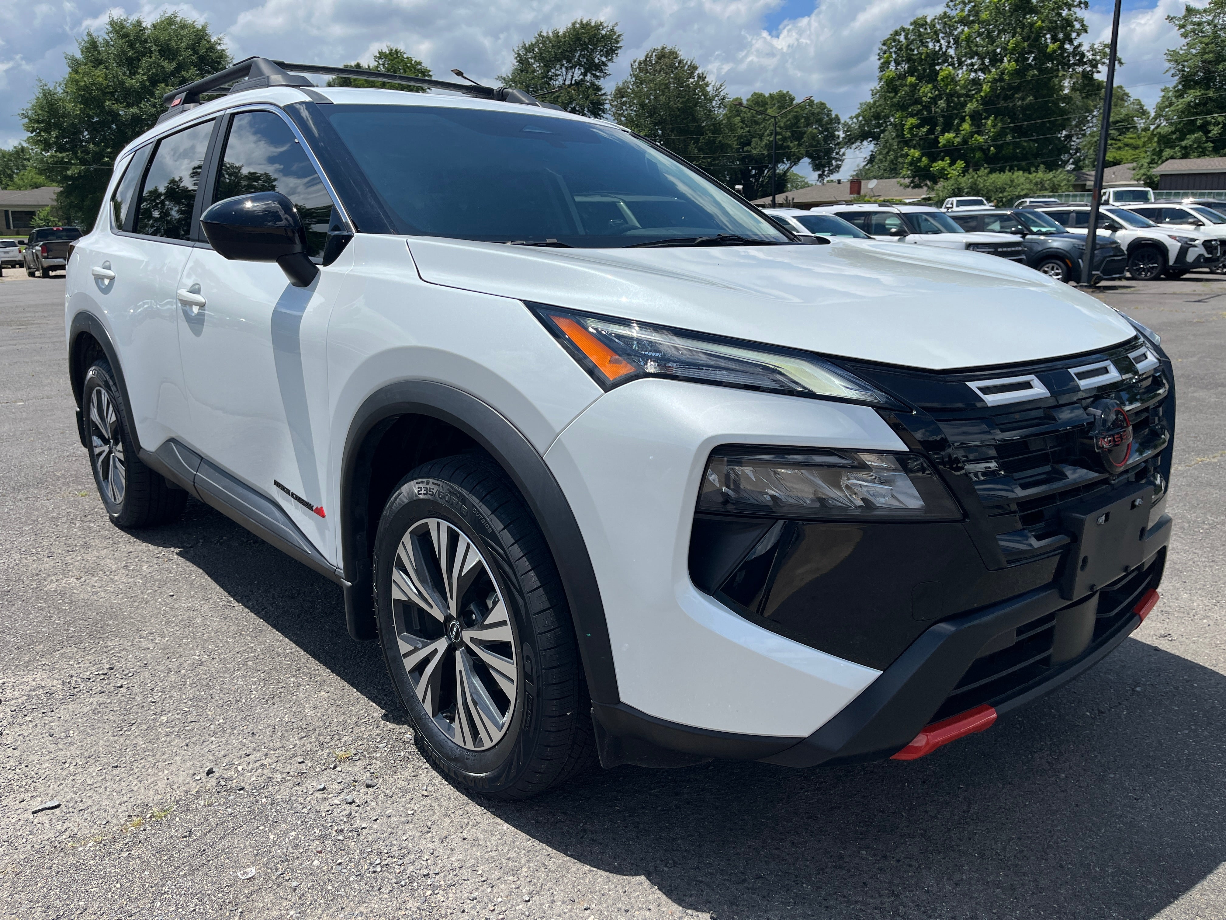 2025 Nissan Rogue Rock Creek