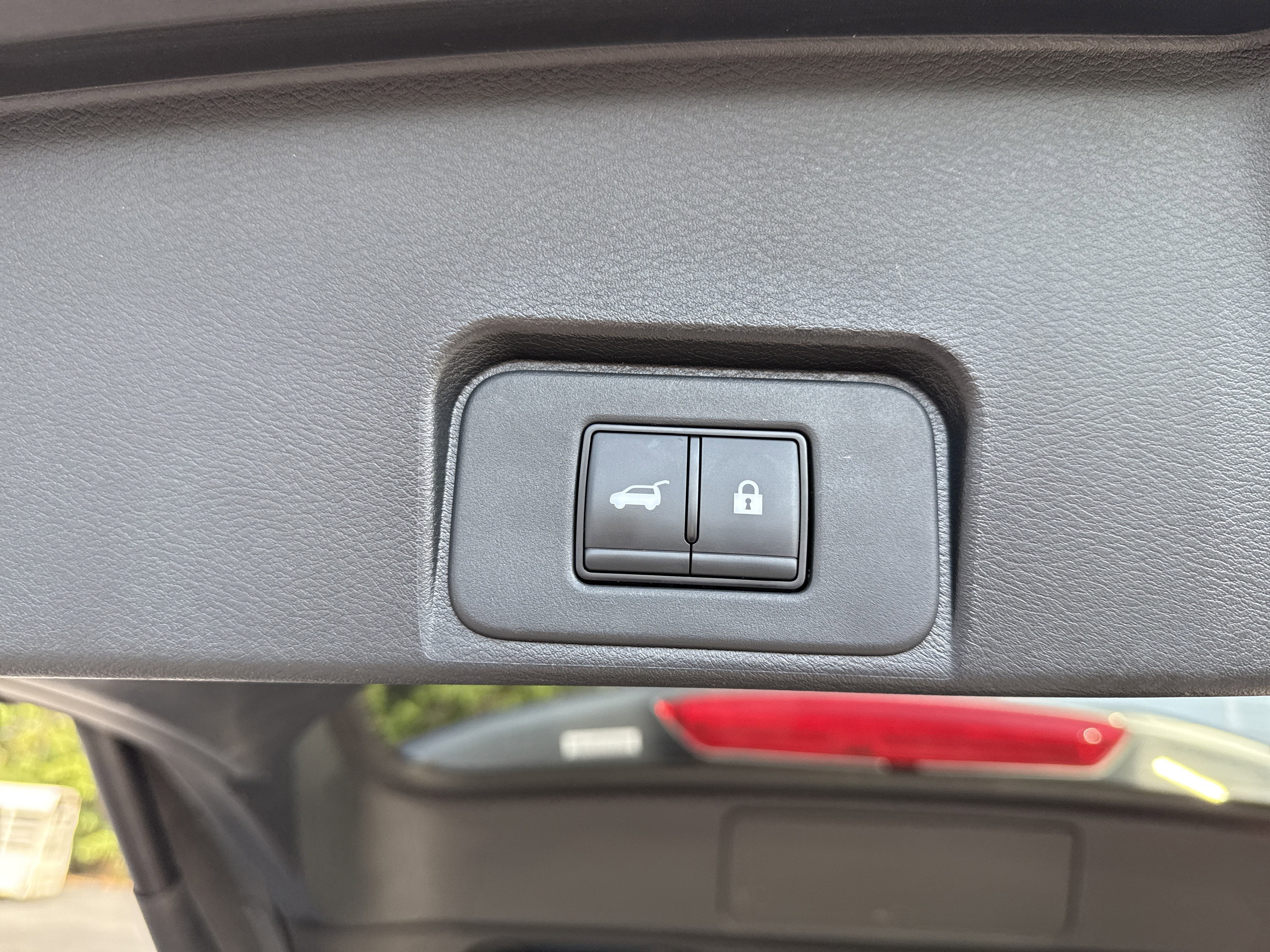 2024 Nissan Rogue Base