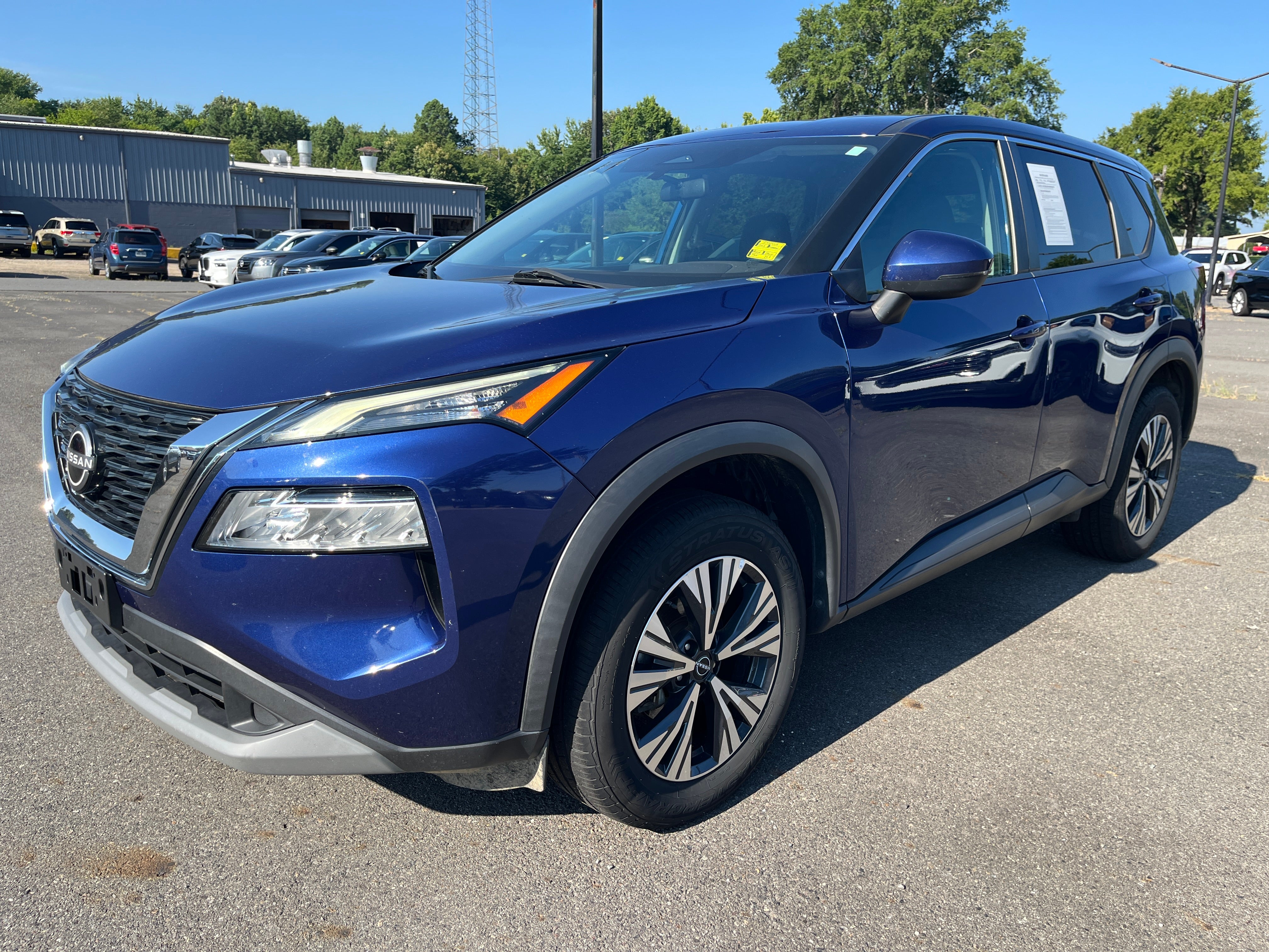 2022 Nissan Rogue SV