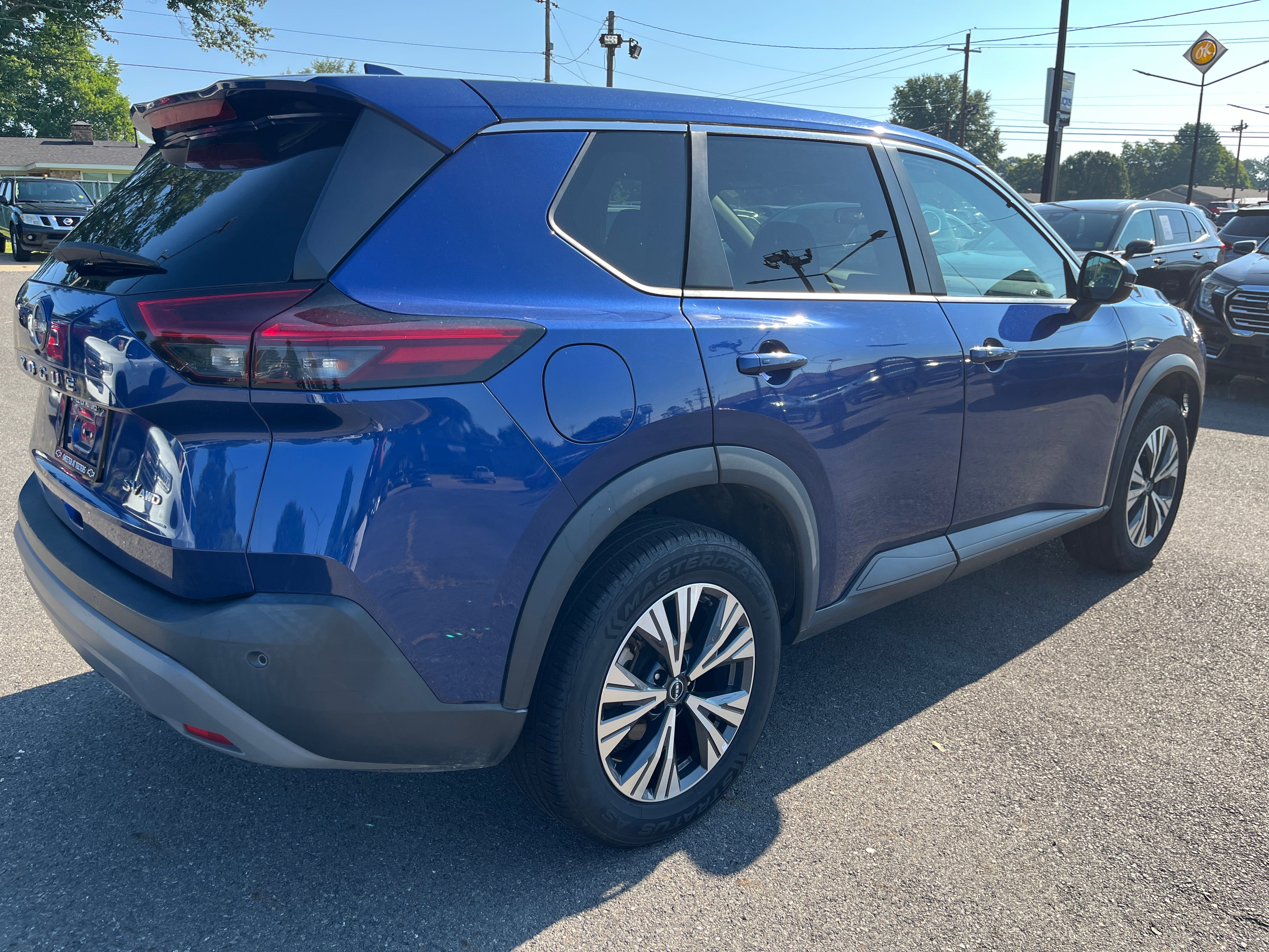 2022 Nissan Rogue SV