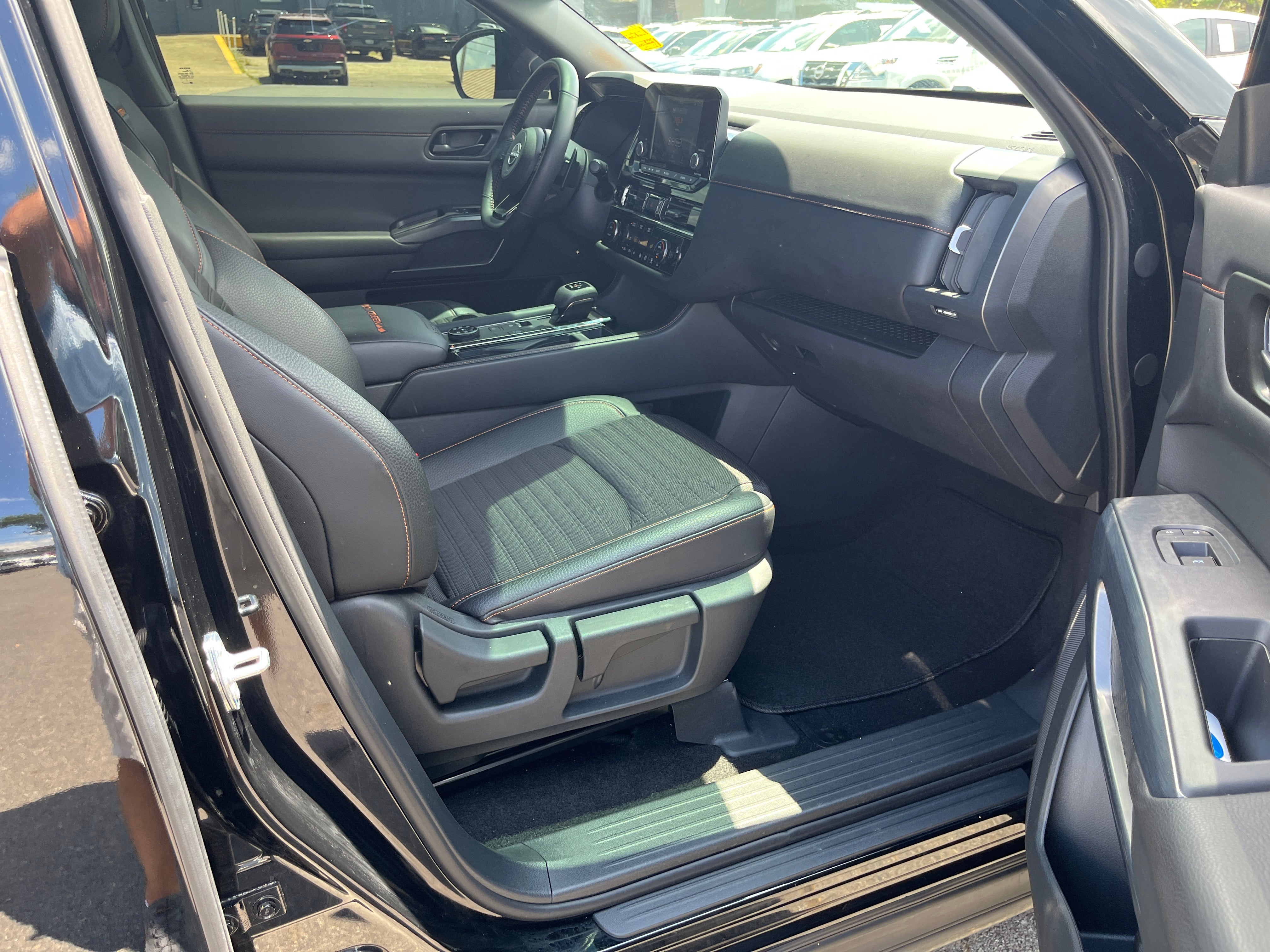 2025 Nissan Pathfinder Rock Creek