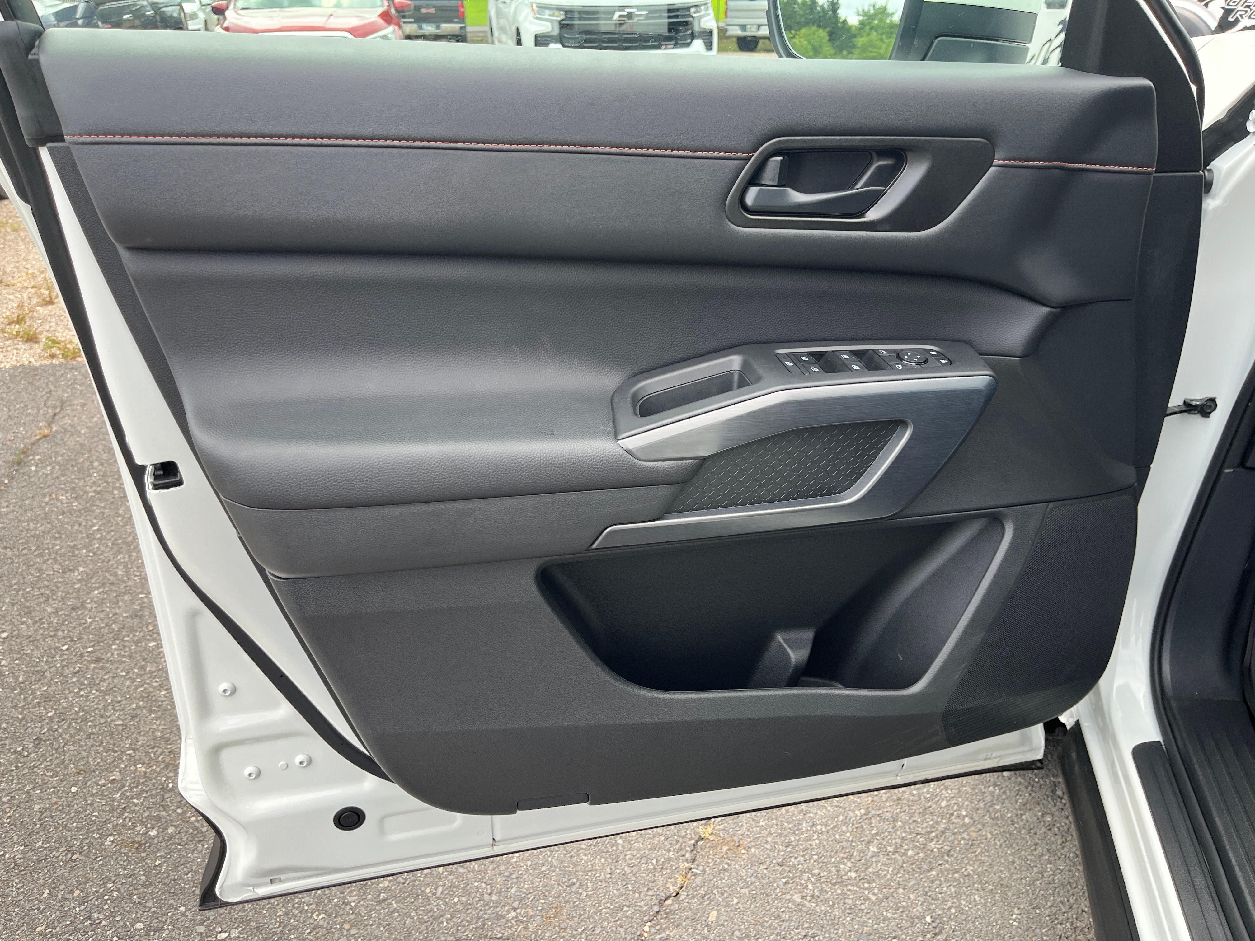 2025 Nissan Pathfinder Rock Creek