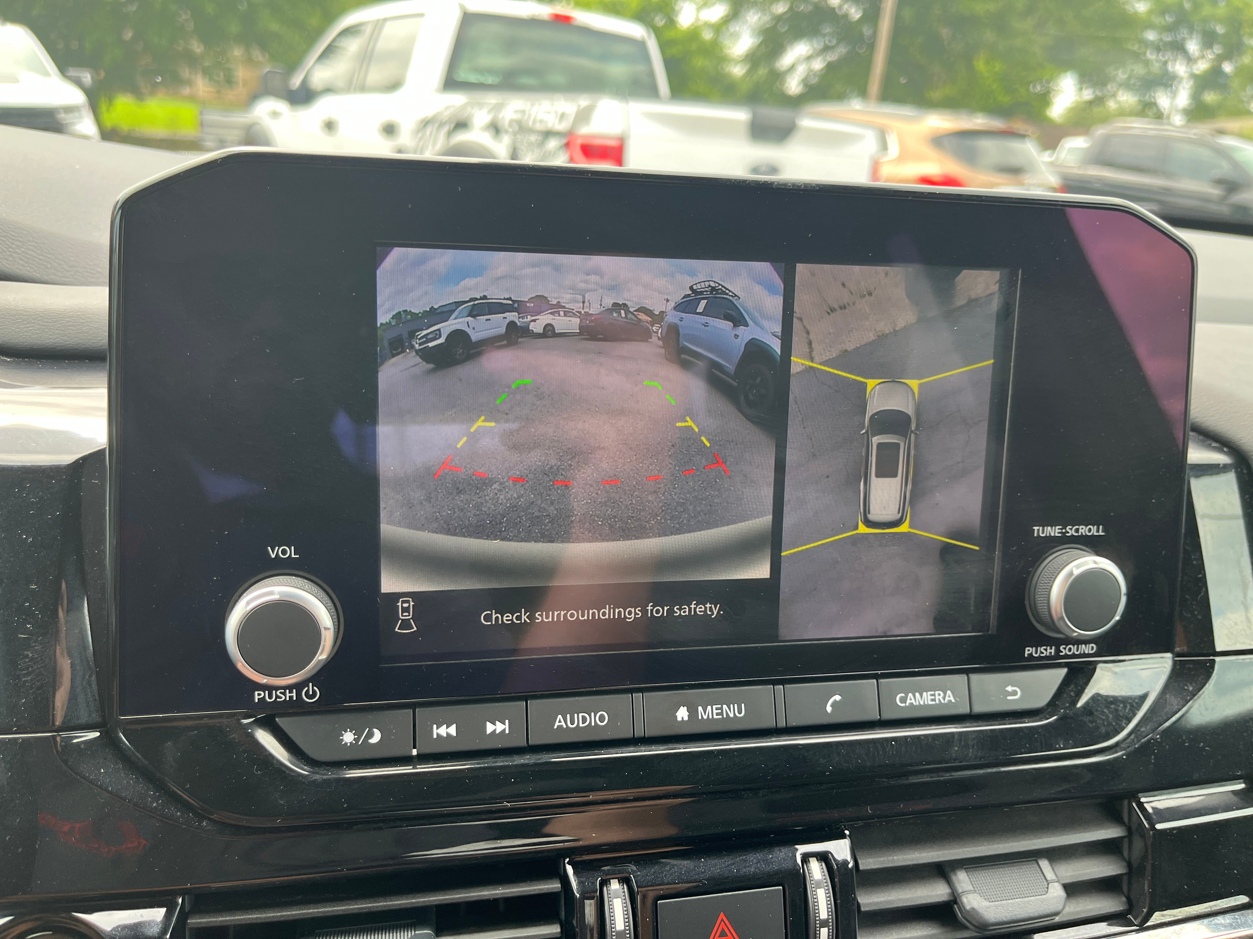 2025 Nissan Pathfinder Rock Creek