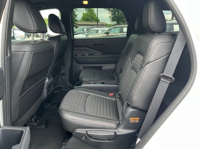 2025 Nissan Pathfinder Rock Creek