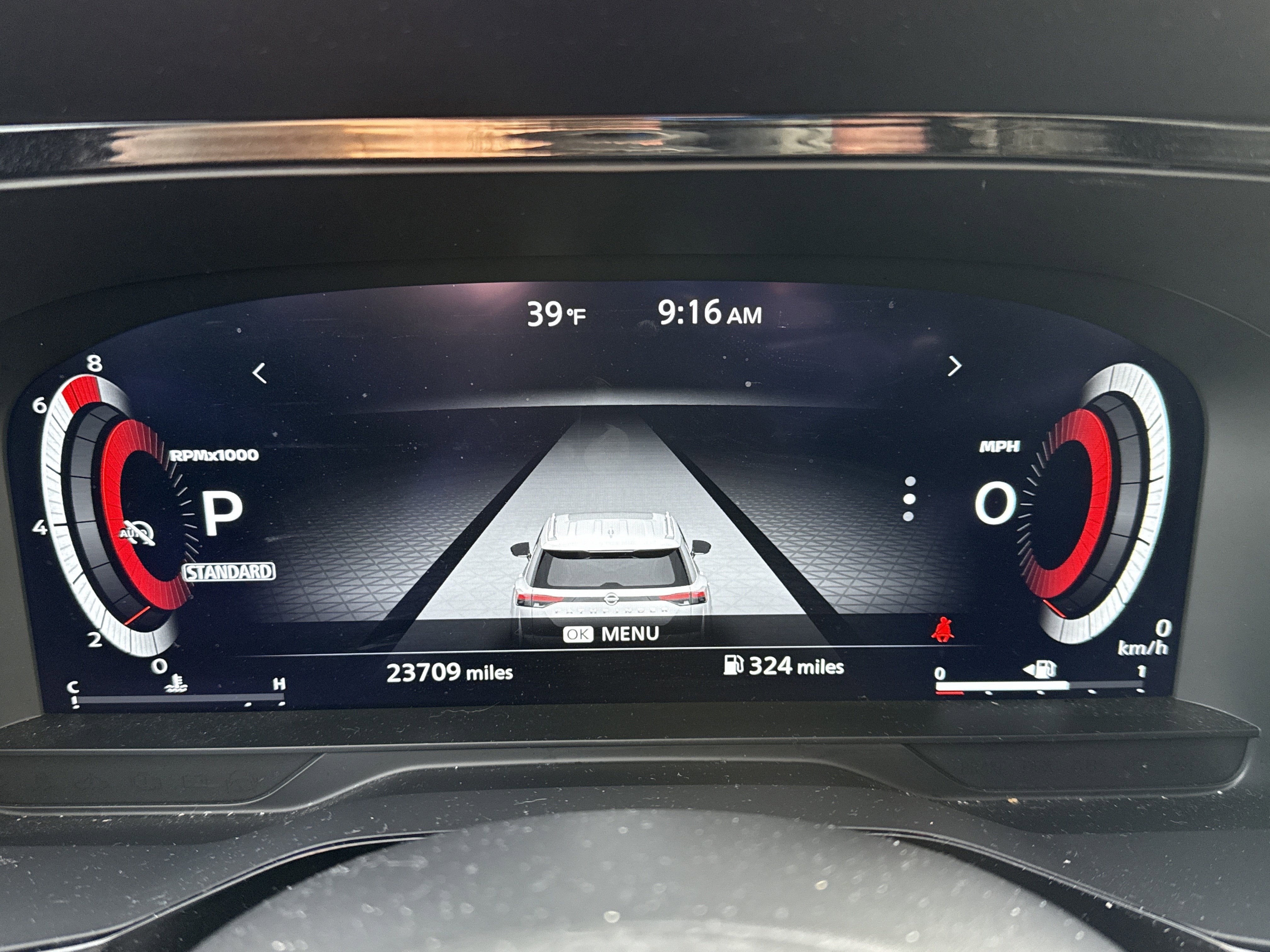 2024 Nissan Pathfinder Base