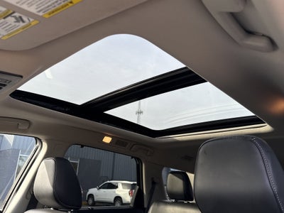 2024 Nissan Pathfinder Base