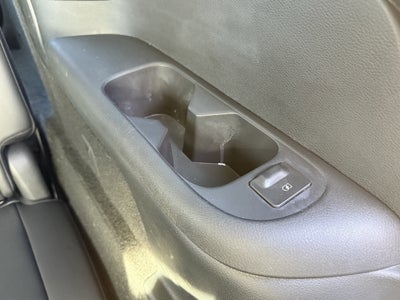 2025 Nissan Pathfinder Base