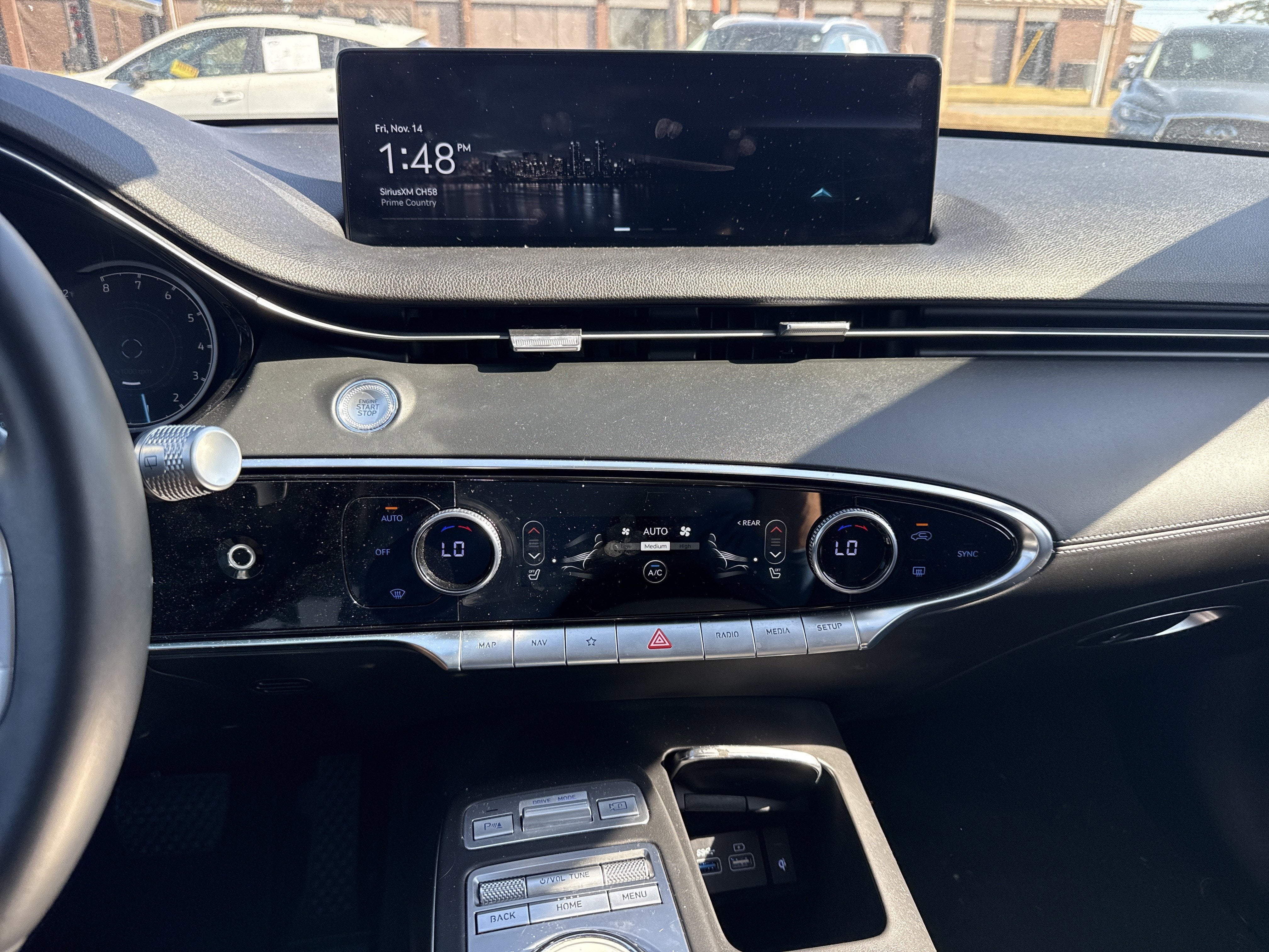 2025 Genesis GV70 2.5T