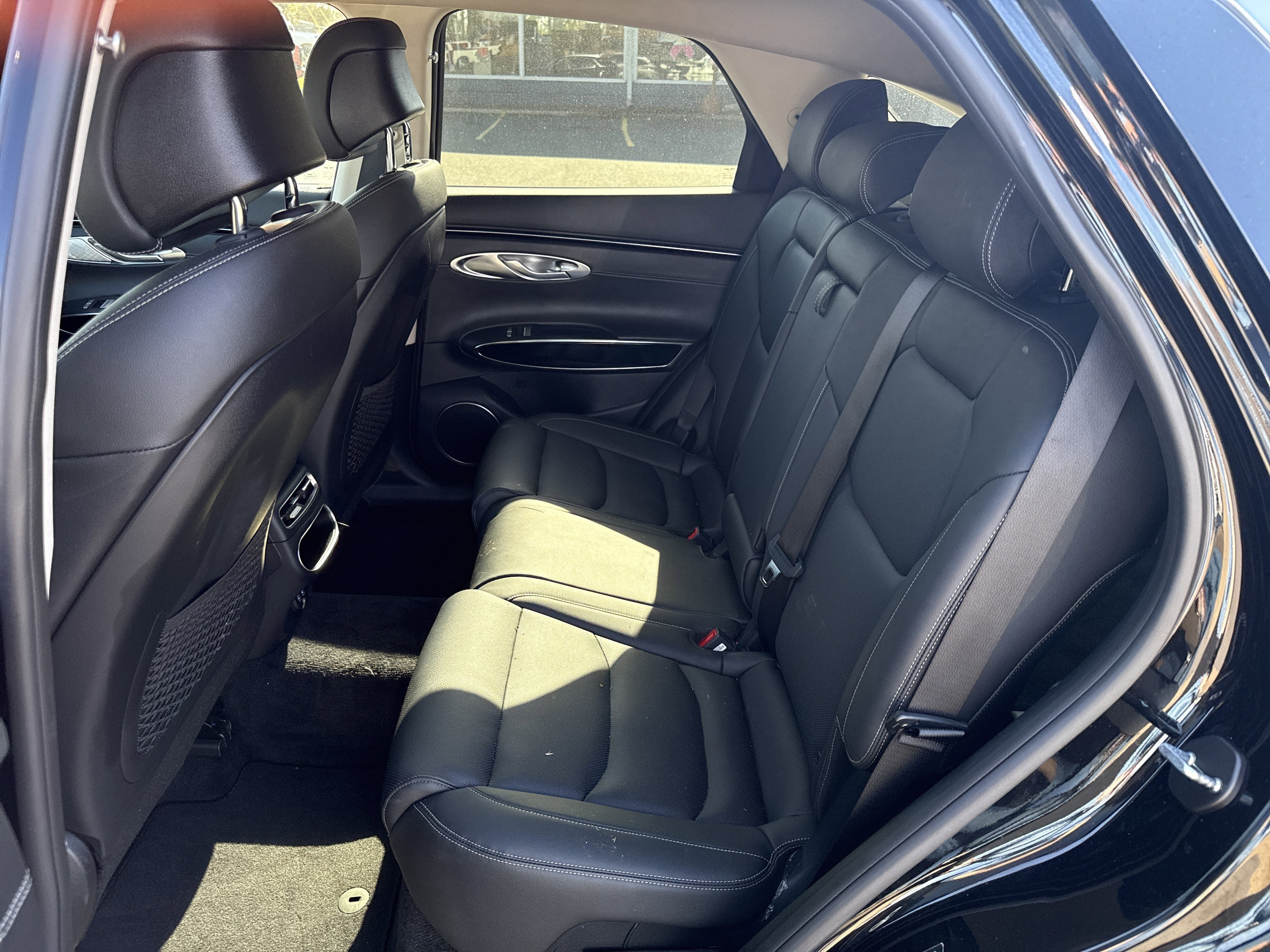 2025 Genesis GV70 2.5T