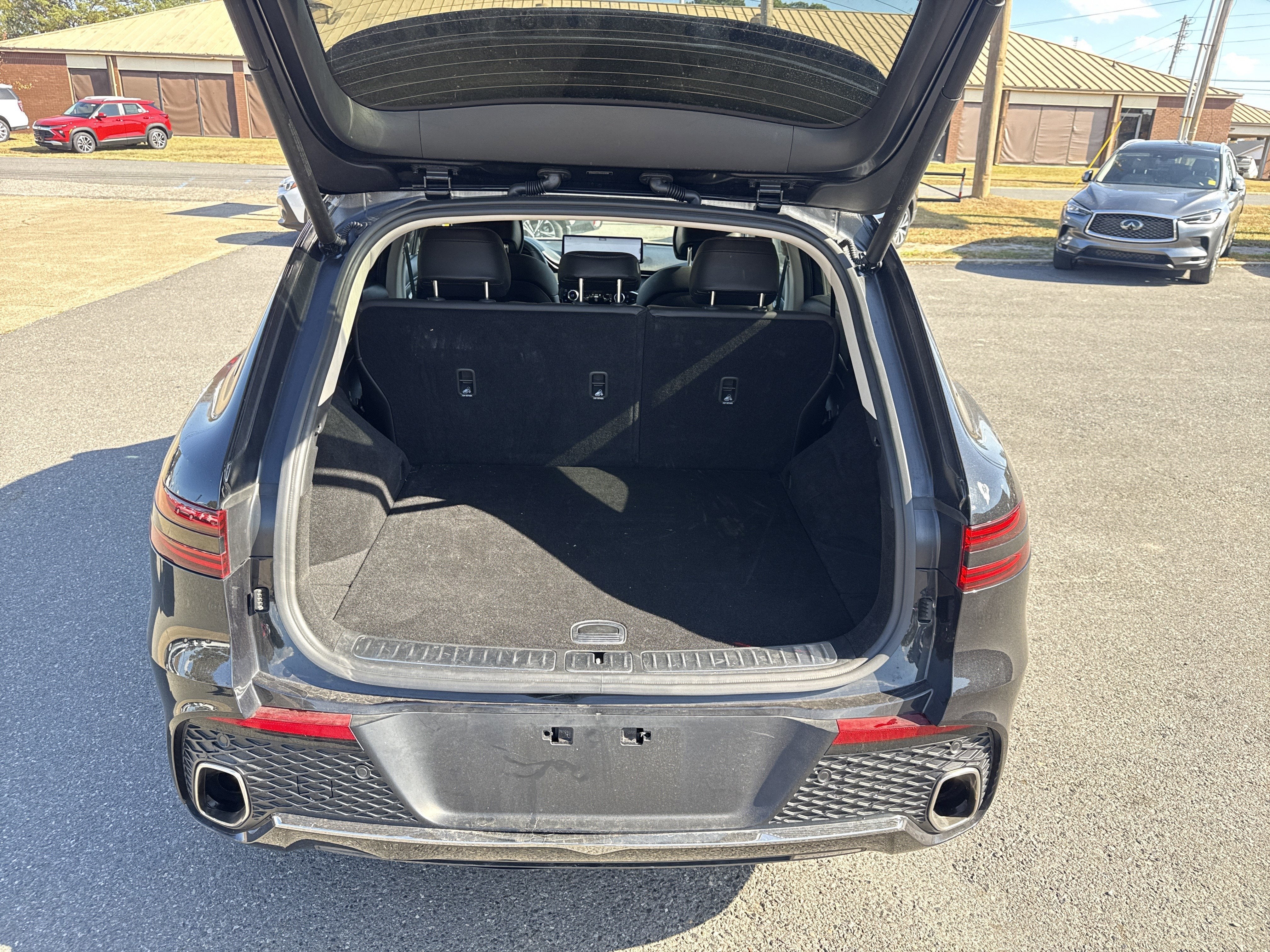 2025 Genesis GV70 2.5T