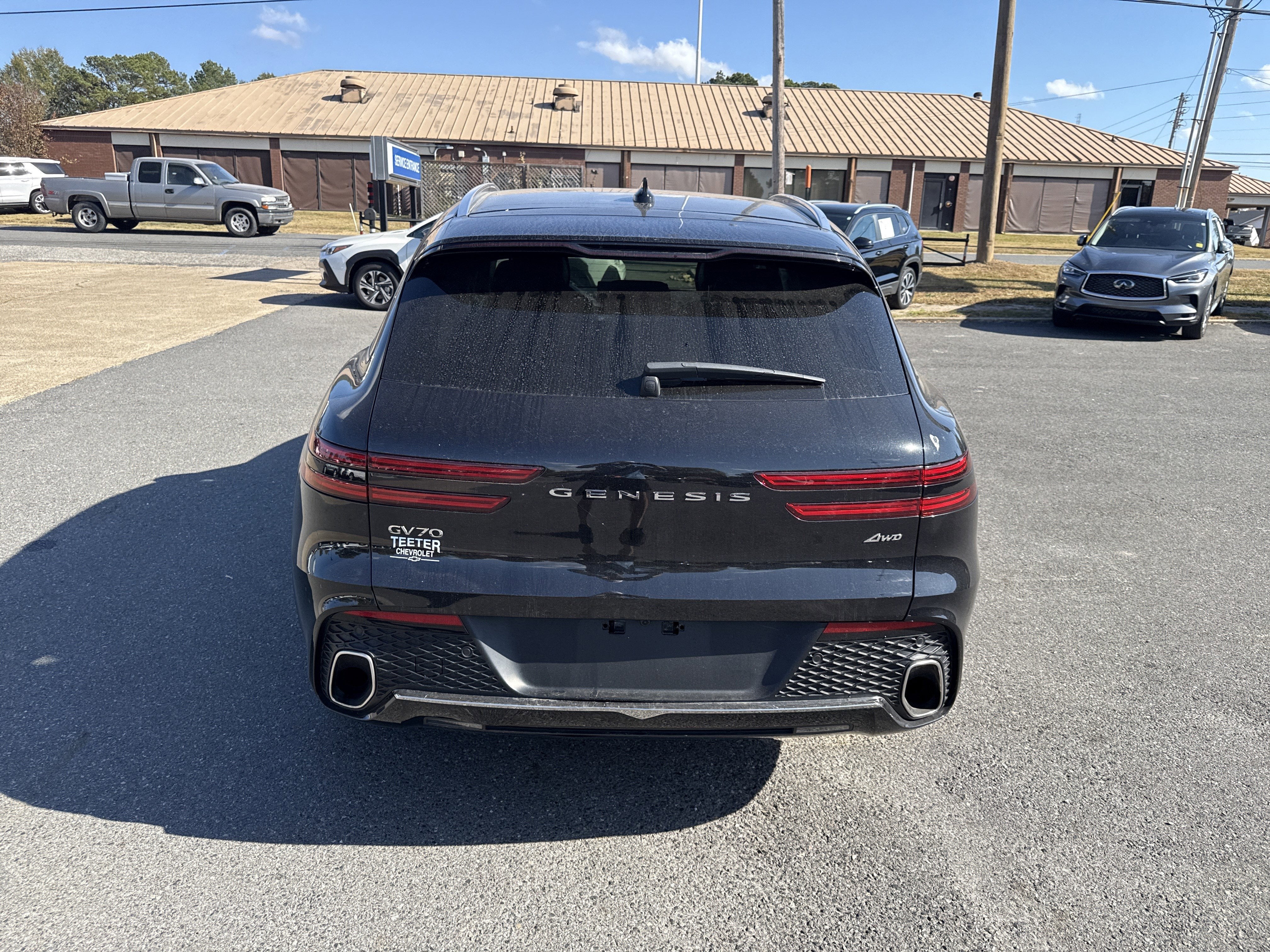 2025 Genesis GV70 2.5T