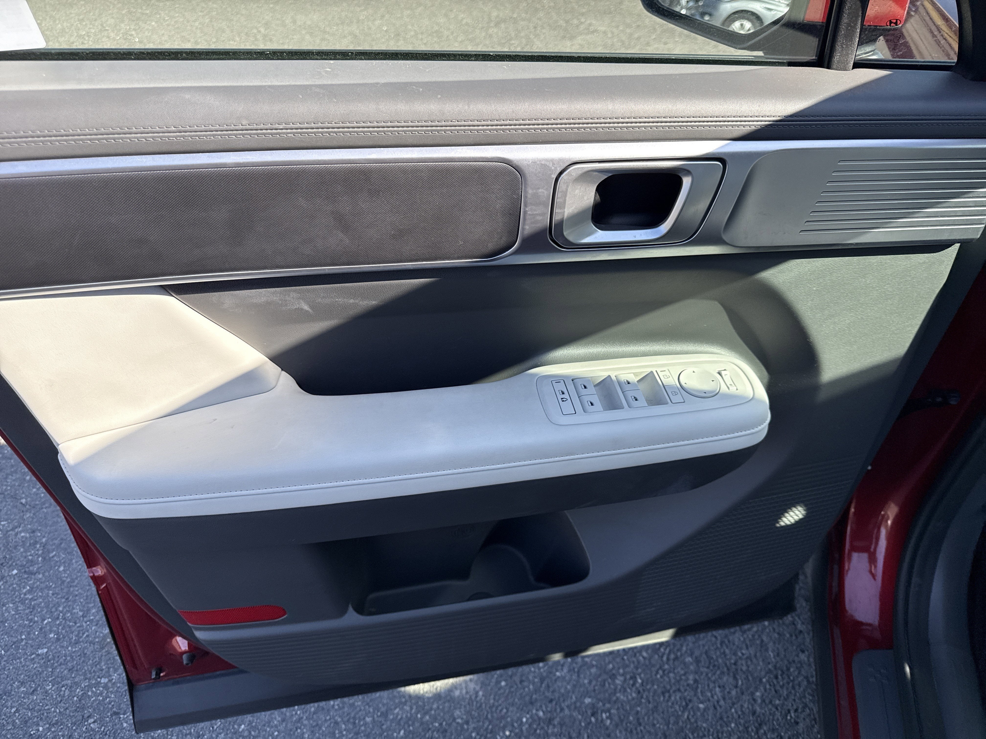 2025 Hyundai Santa Fe Base