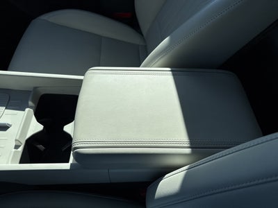 2025 Hyundai Santa Fe Base