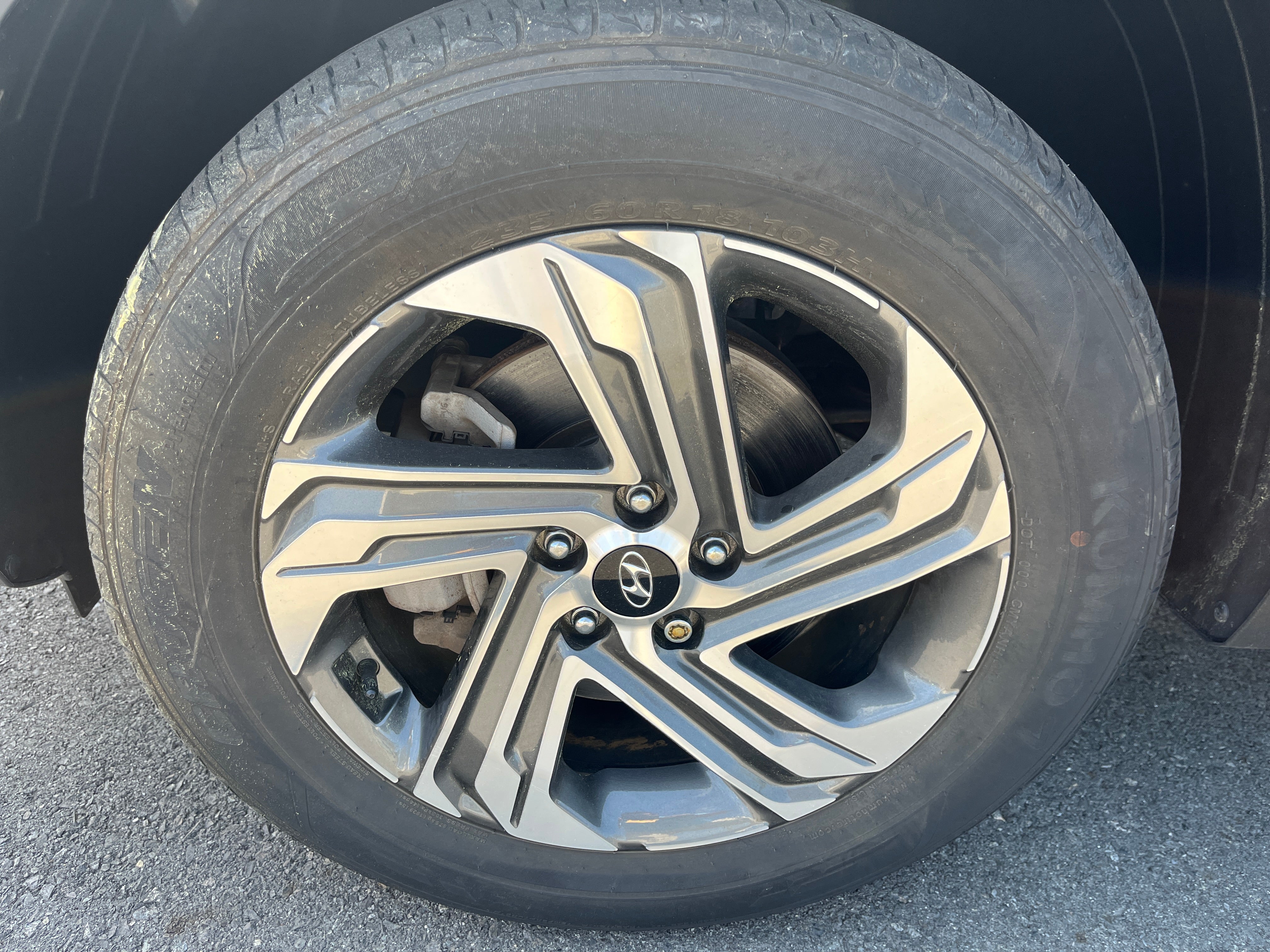 2023 Hyundai Santa Fe SE