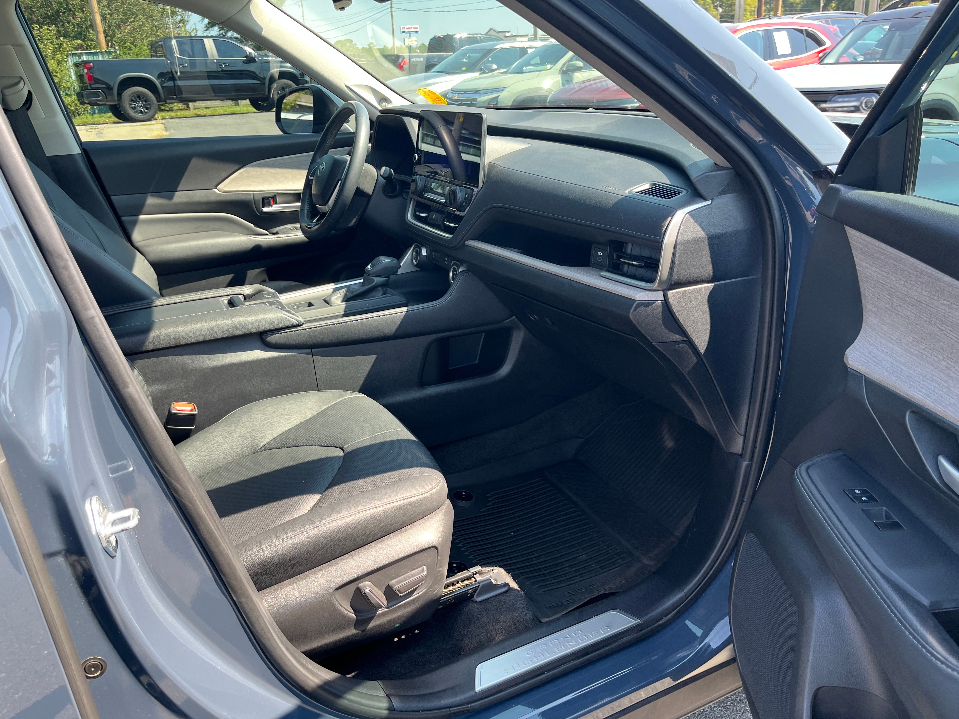 2024 Toyota Grand Highlander Hybrid XLE