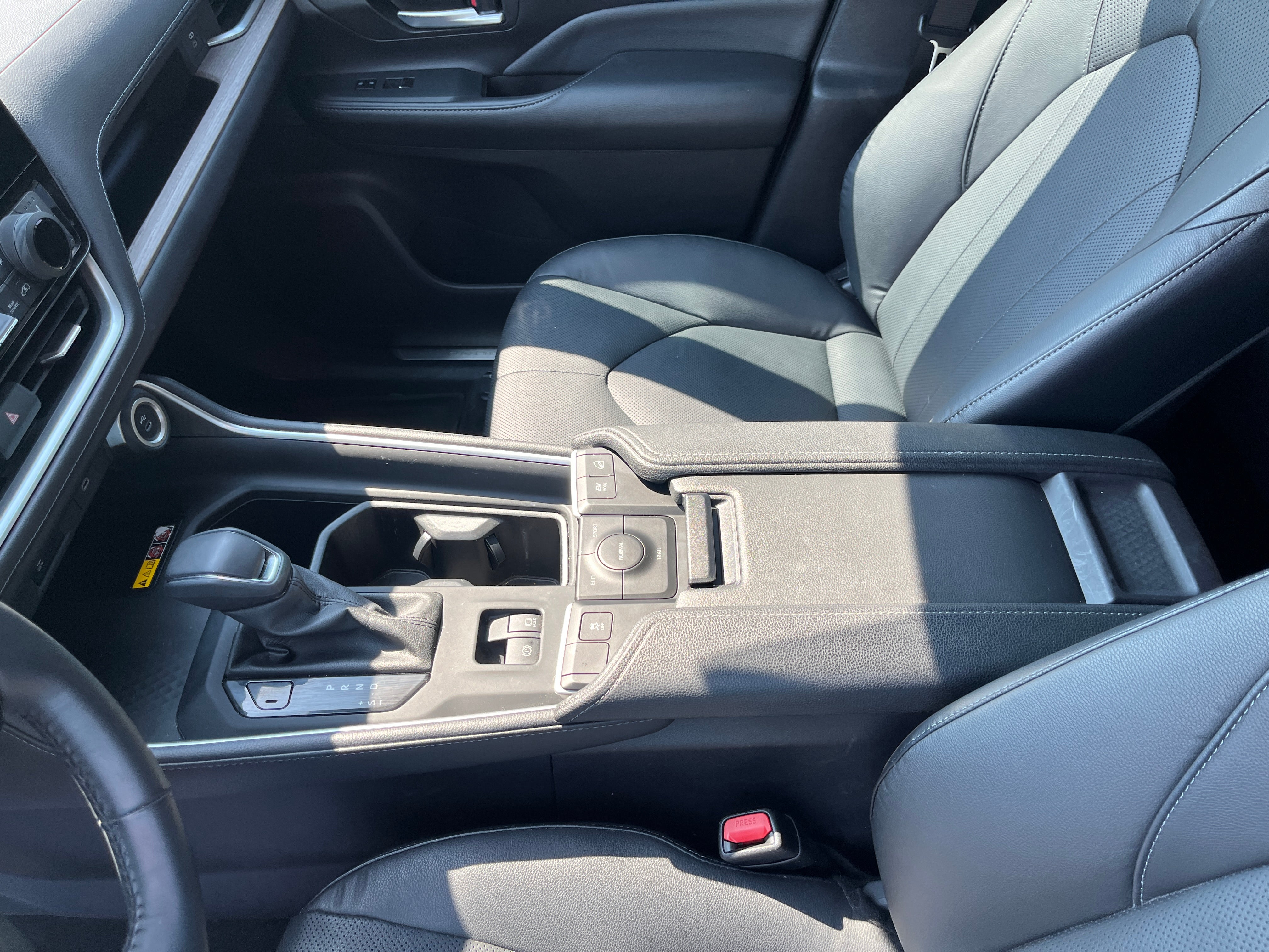 2024 Toyota Grand Highlander Hybrid XLE