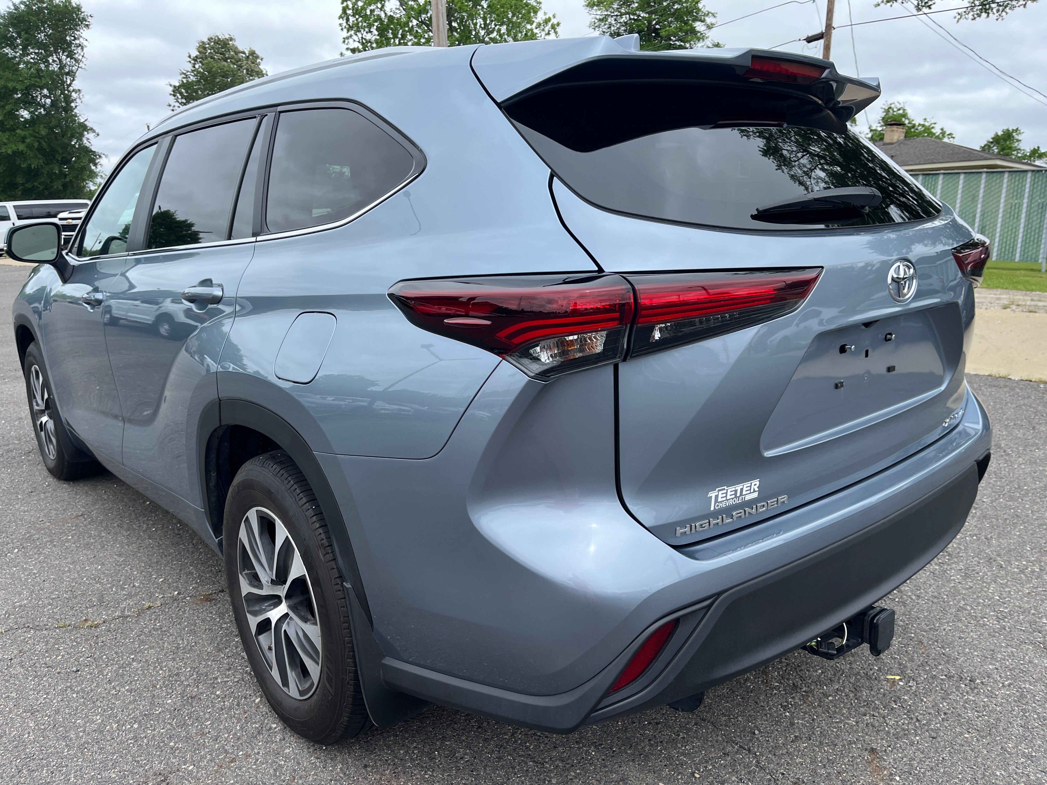 2024 Toyota Highlander LE