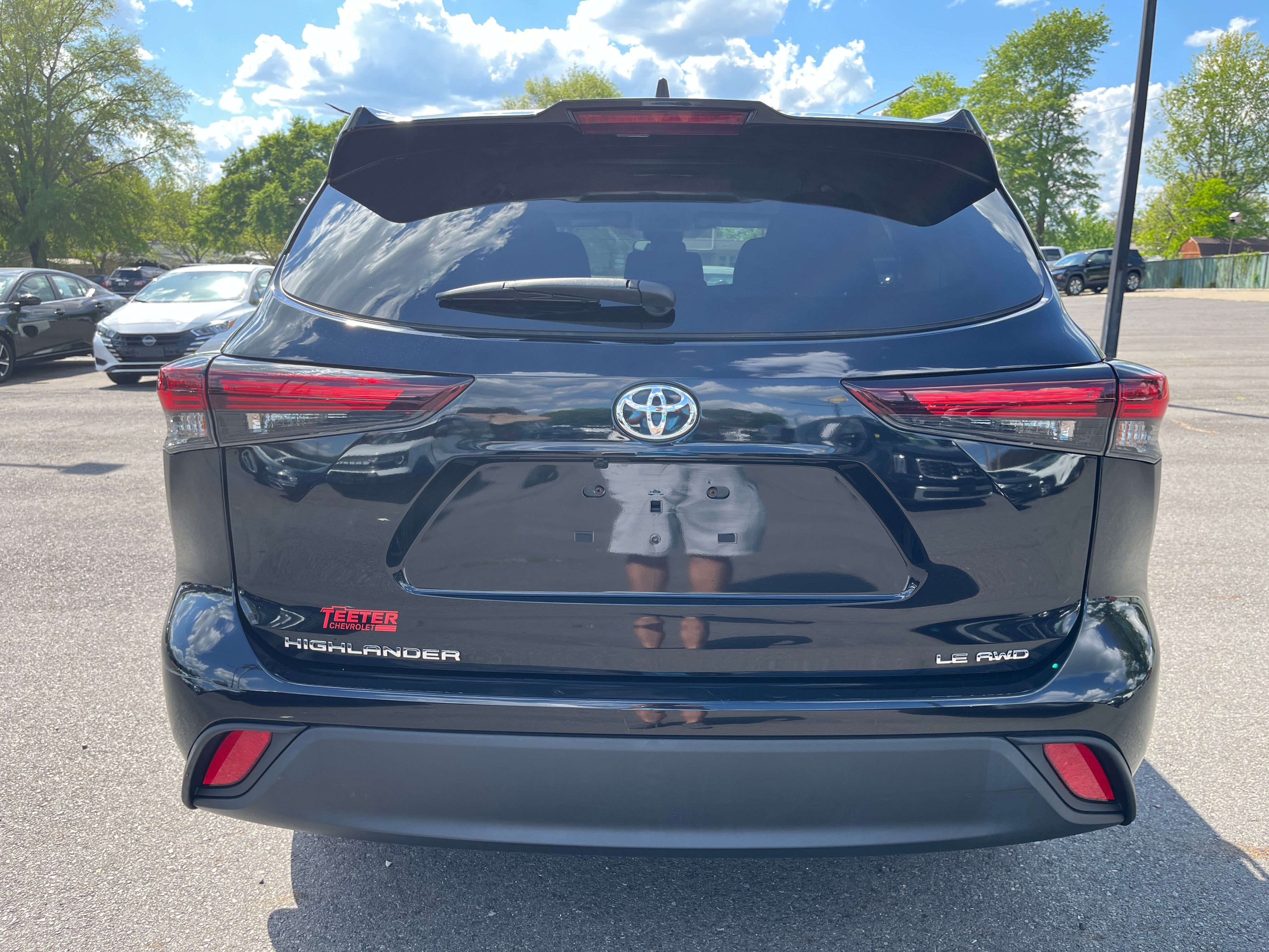 2024 Toyota Highlander LE