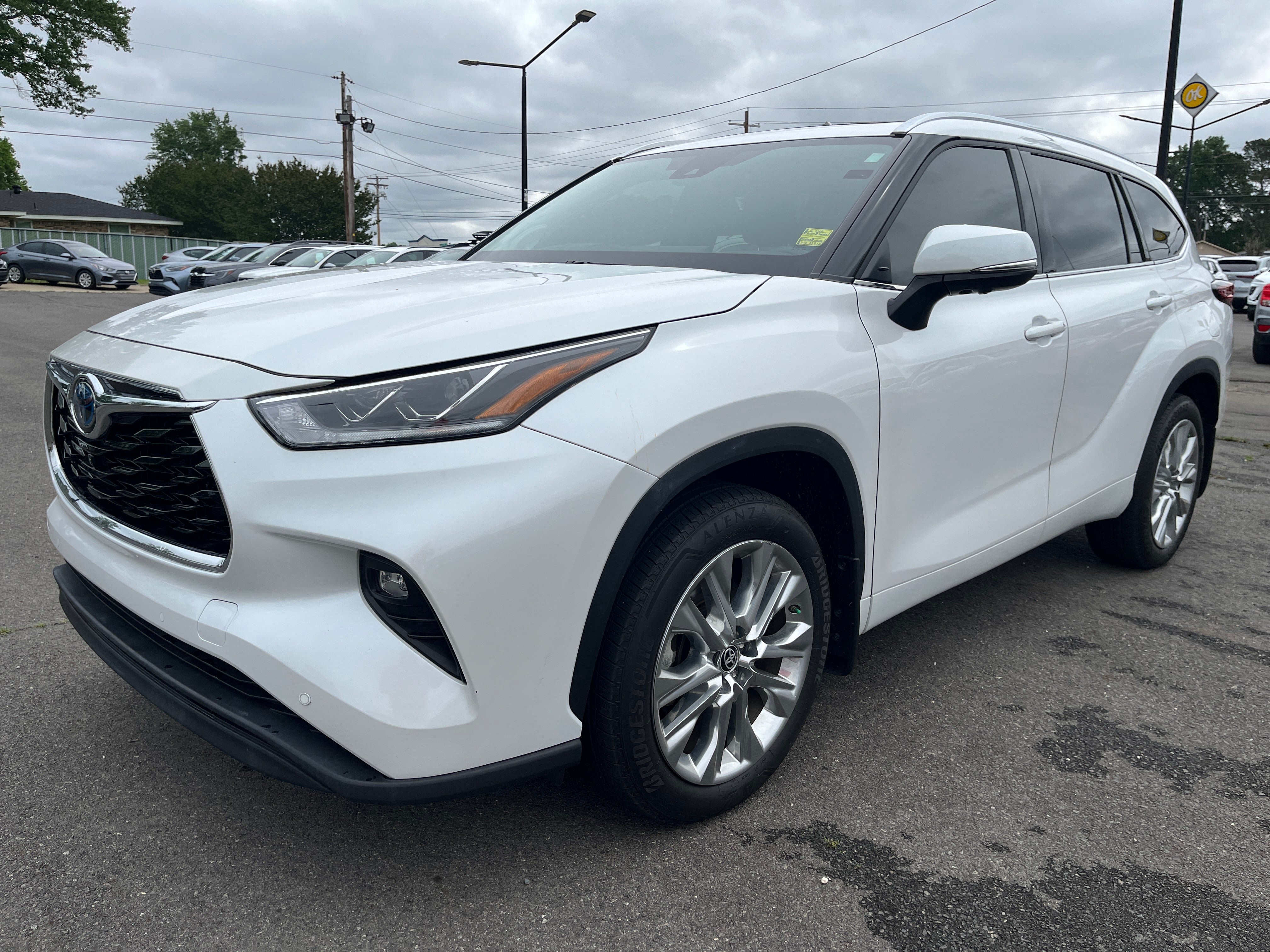 2024 Toyota Highlander Hybrid Limited