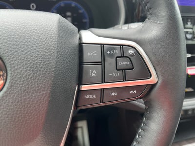 2024 Toyota Highlander Hybrid Limited