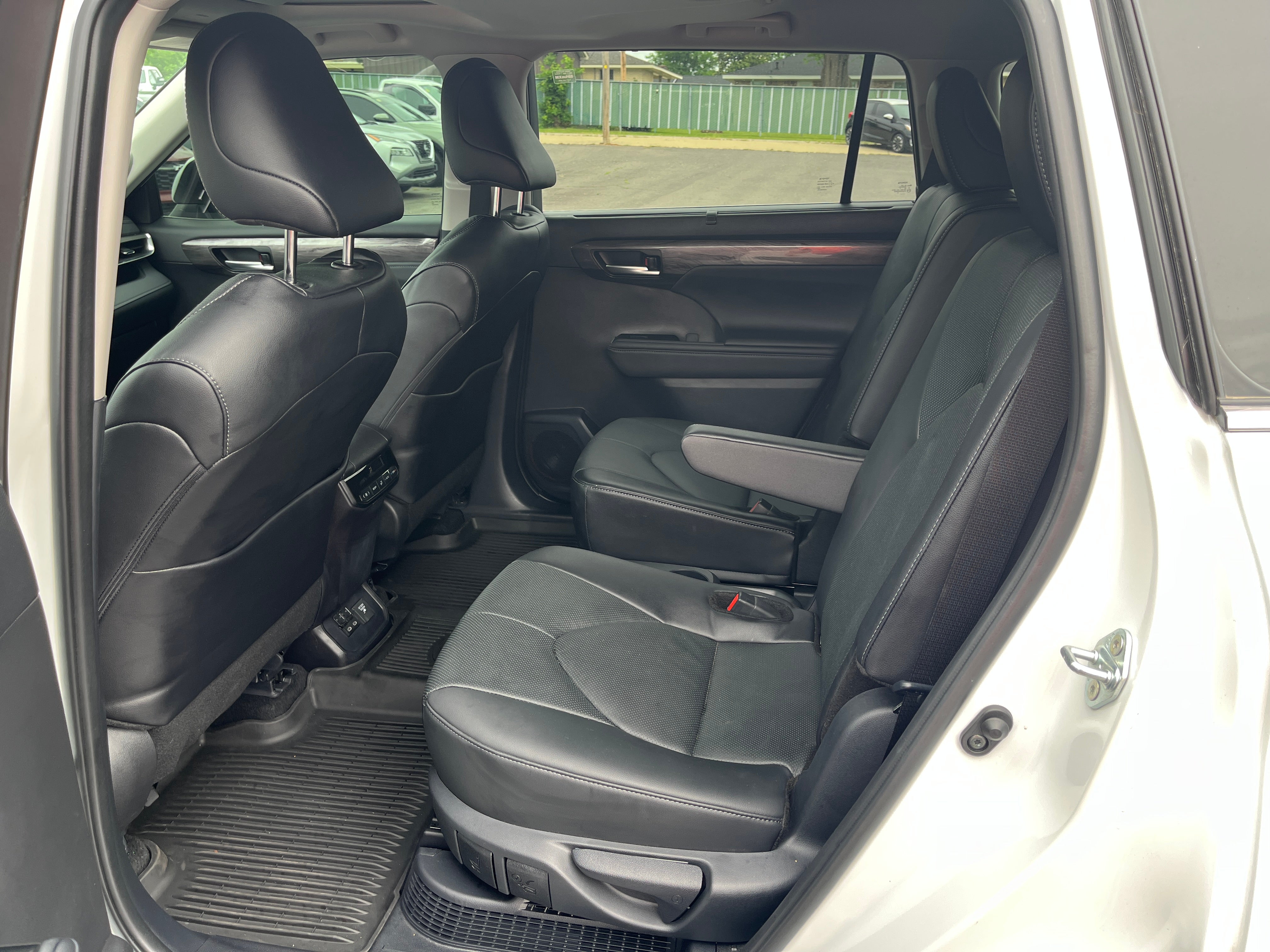 2024 Toyota Highlander Hybrid Limited