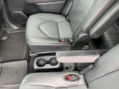 2024 Toyota Highlander Hybrid Limited