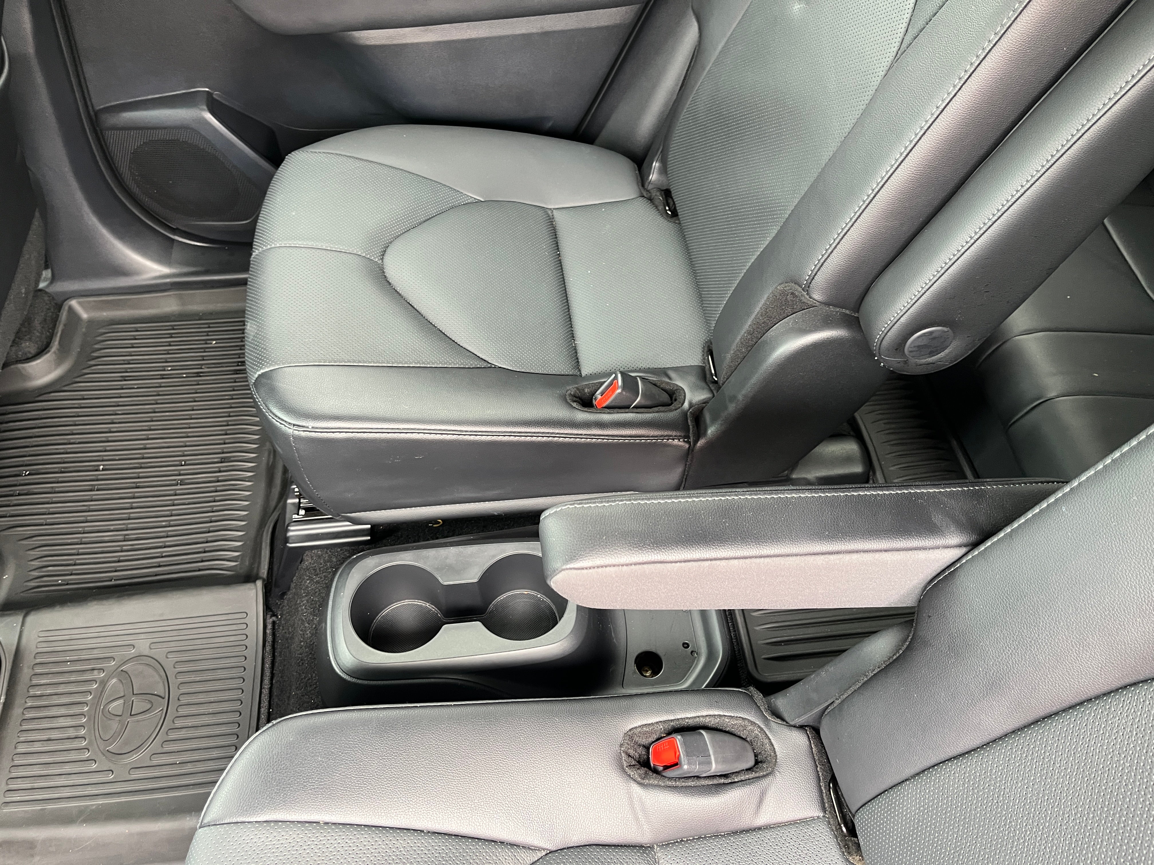 2024 Toyota Highlander Hybrid Limited