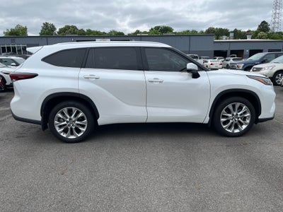2024 Toyota Highlander Hybrid Limited