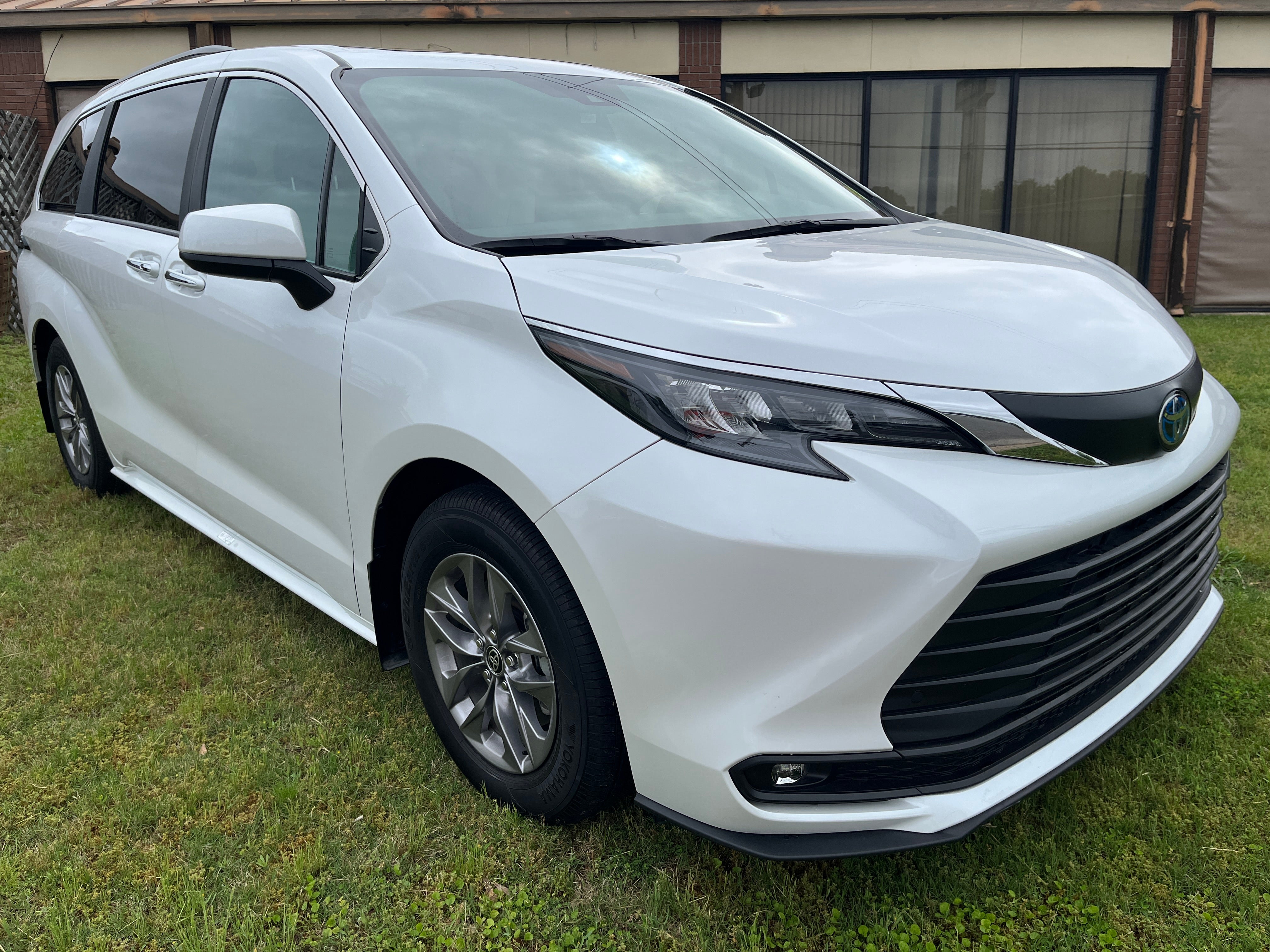 2025 Toyota Sienna XLE