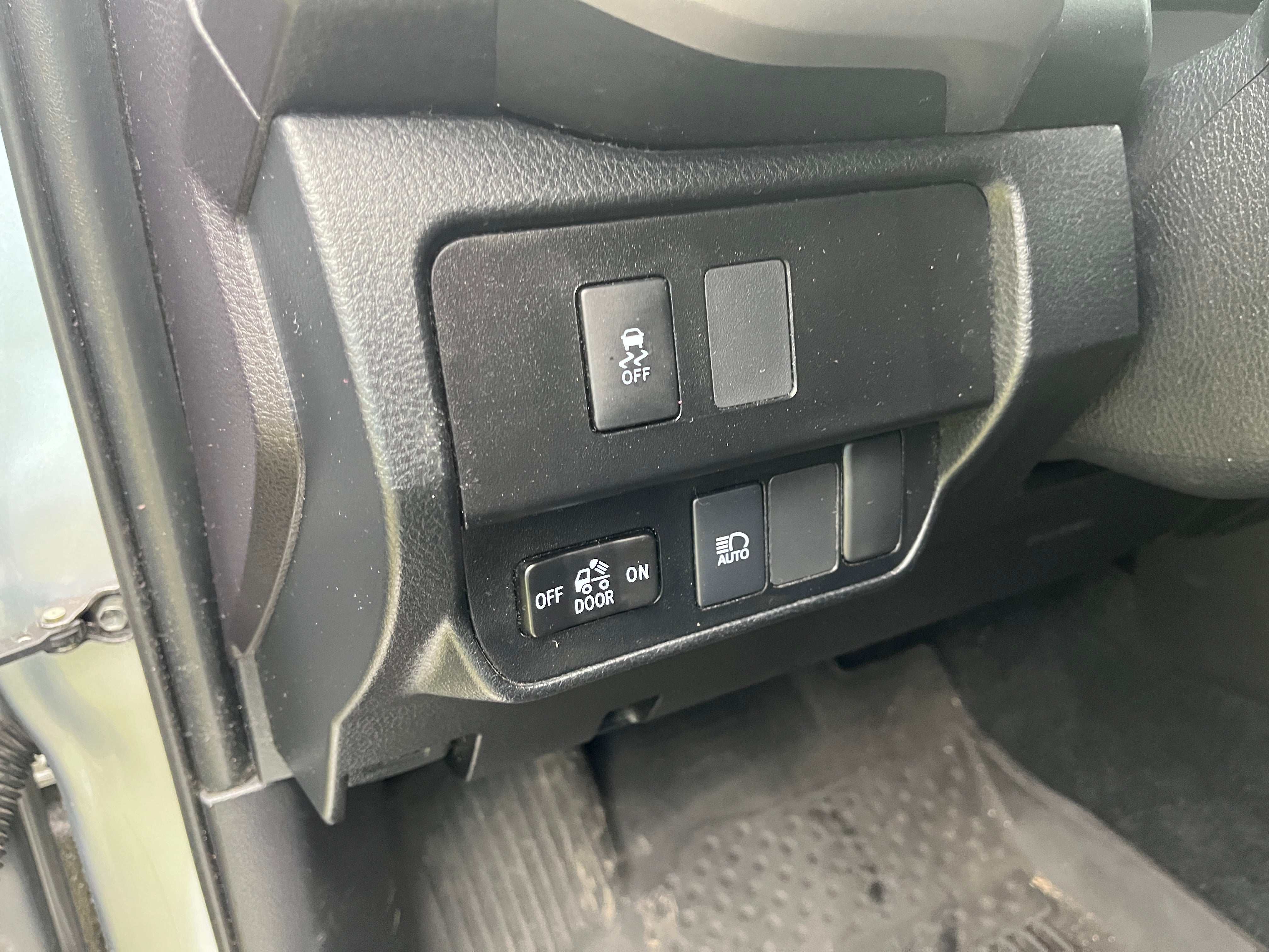 2020 Toyota Tacoma 2WD SR