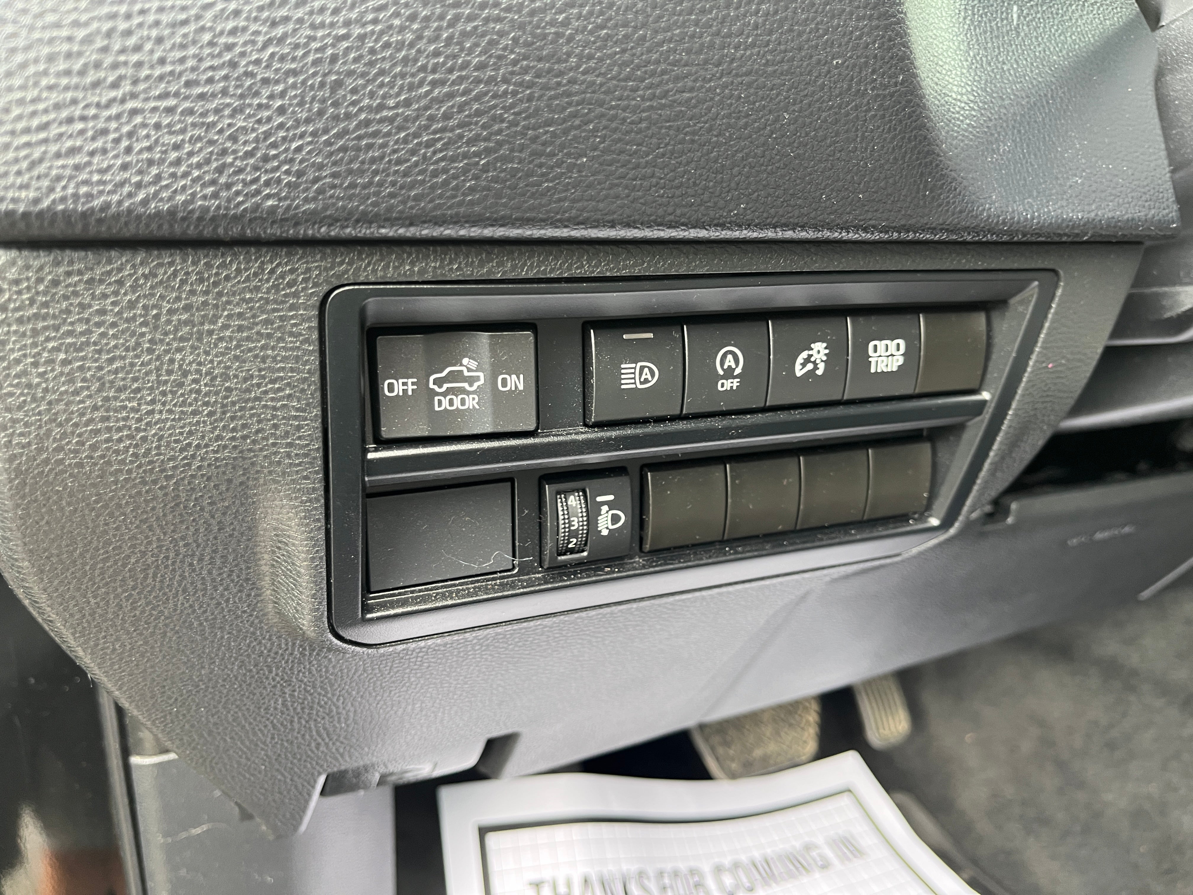 2023 Toyota Tundra 4WD SR5